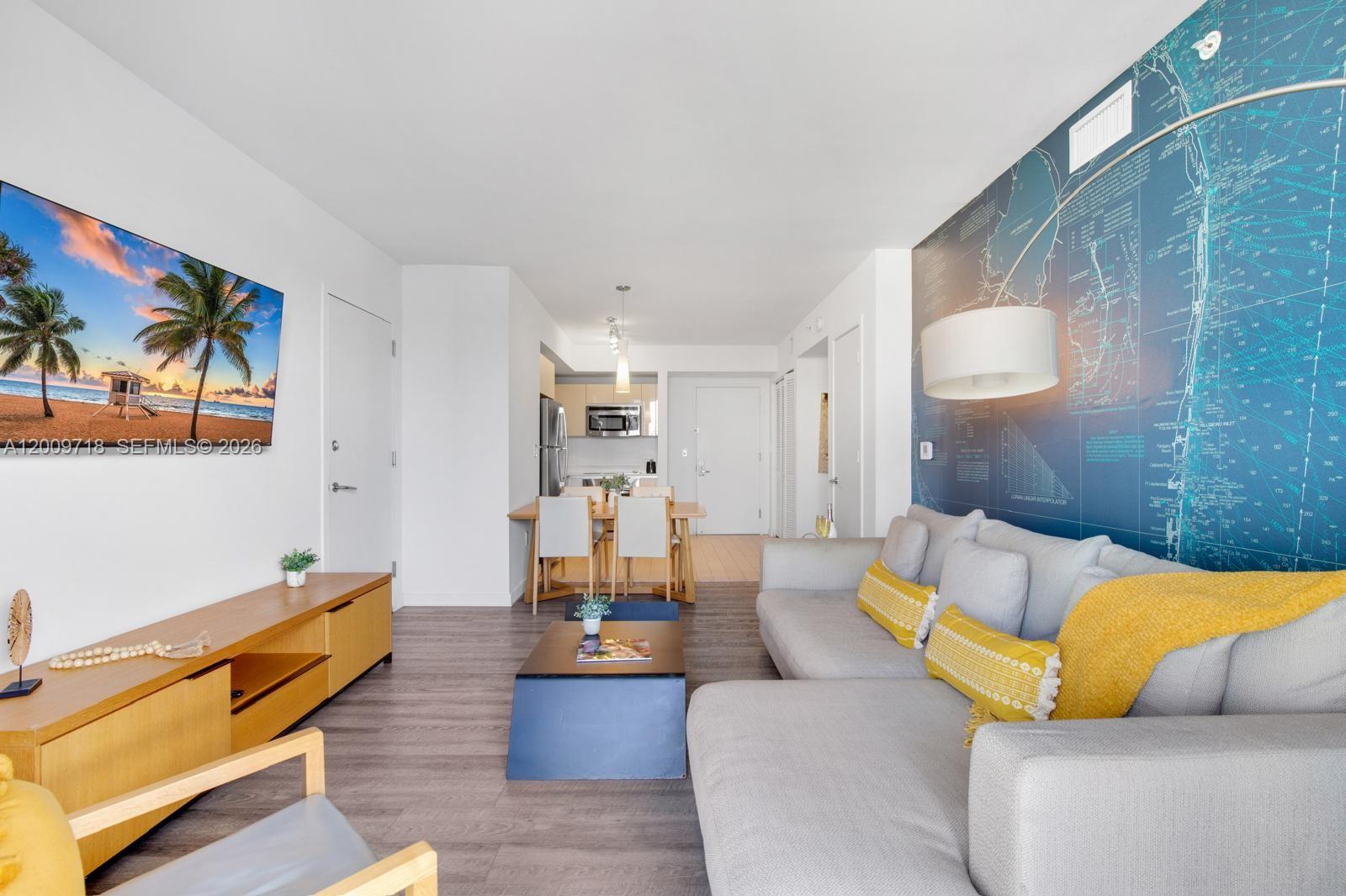 image Beachwalk Condominium2