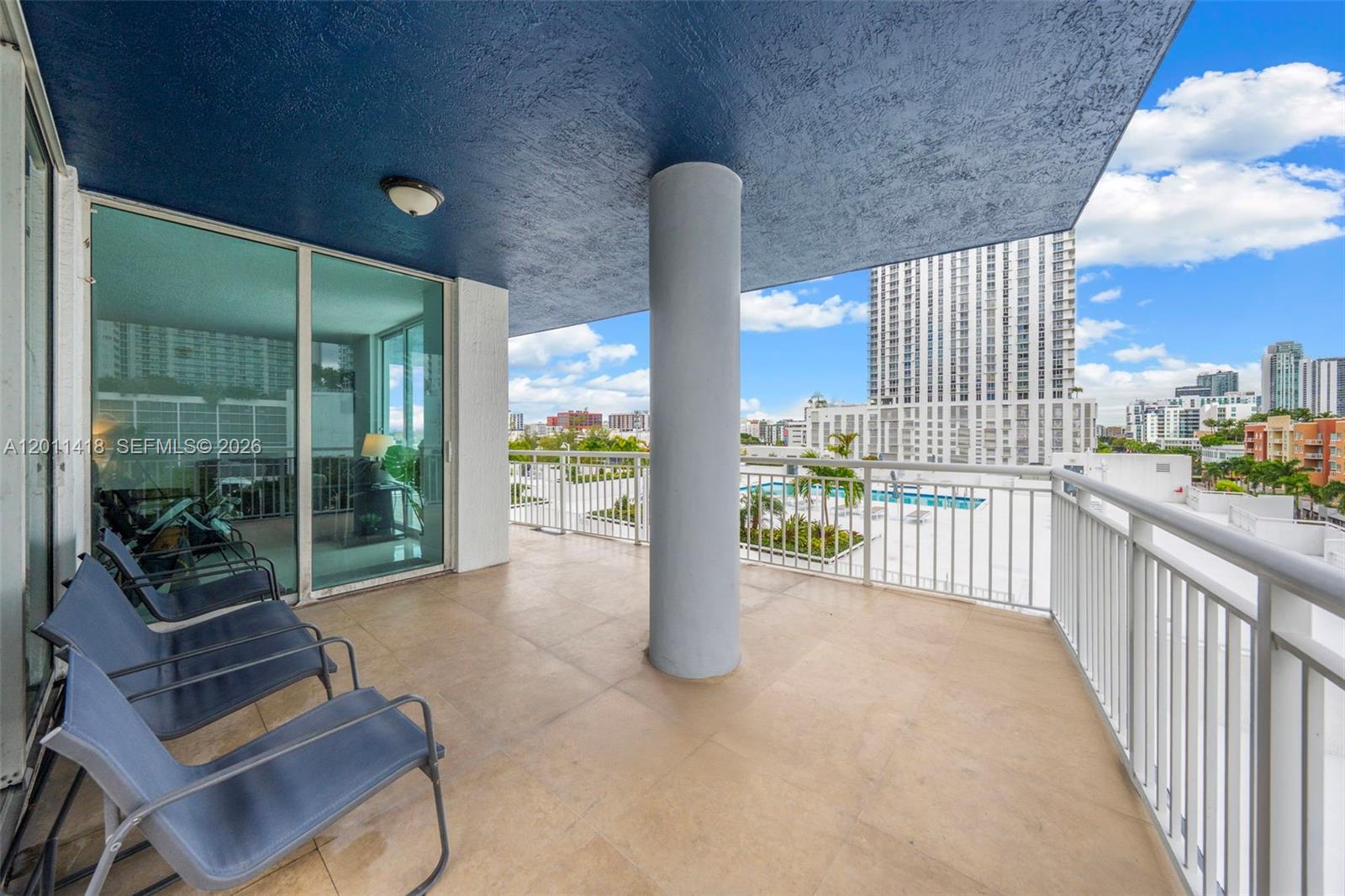 image 1800 Biscayne Plaza4