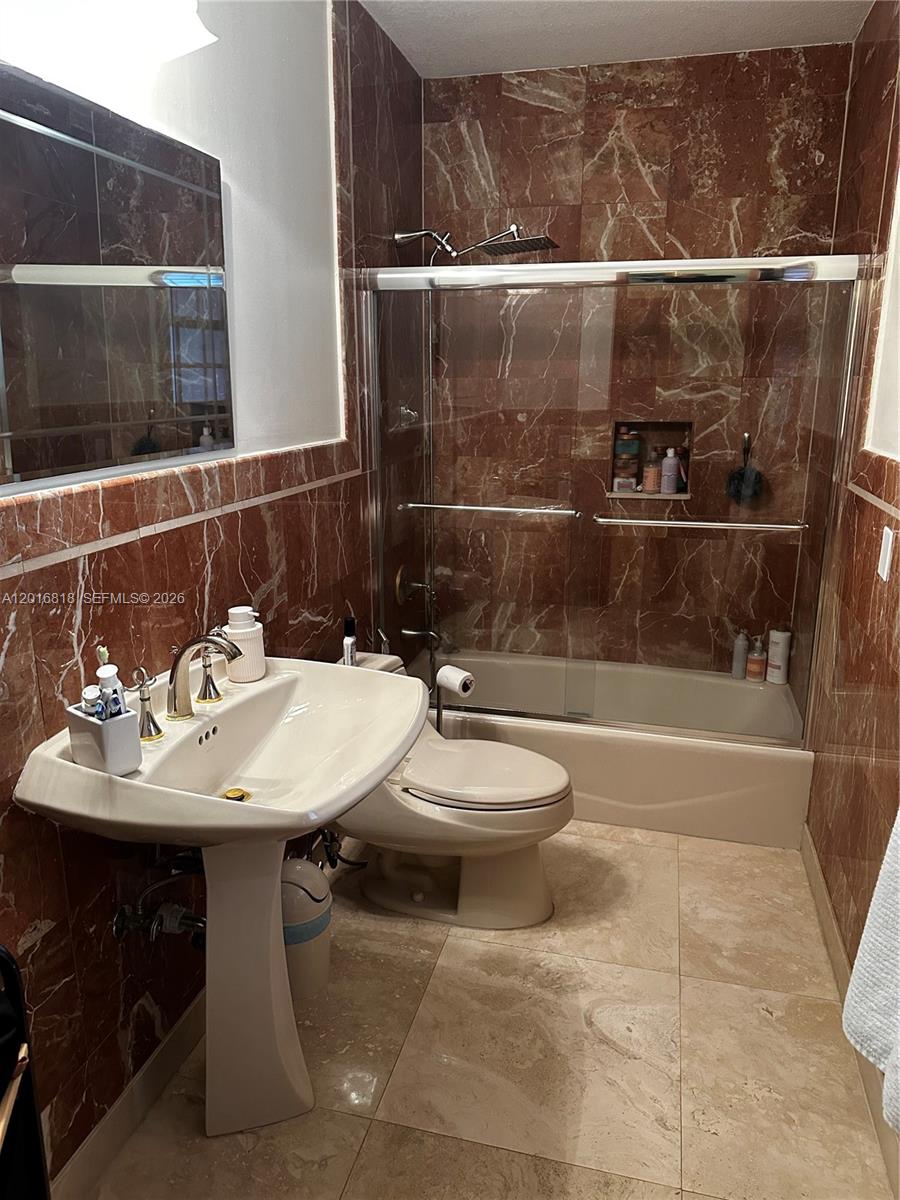 721 Saldano Ave Coral Gables, FL 33143