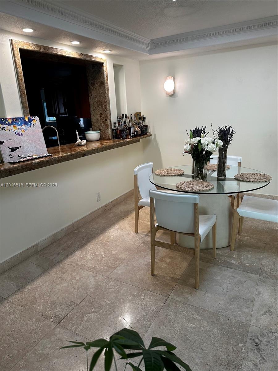 721 Saldano Ave Coral Gables, FL 33143