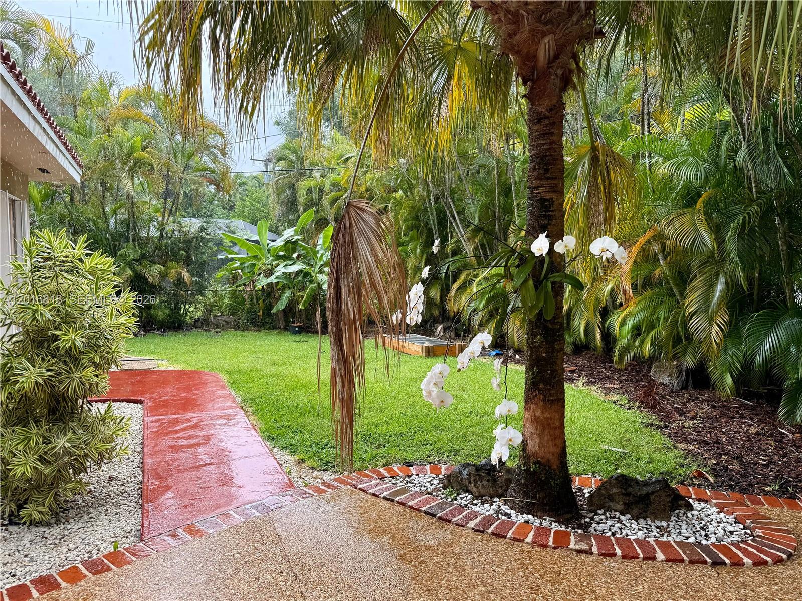 721 Saldano Ave Coral Gables, FL 33143