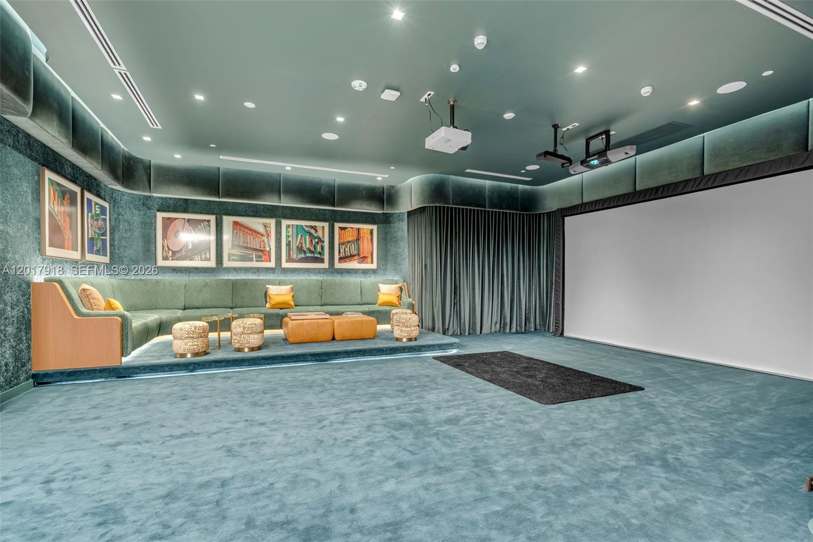 77 SE 5th #1601 Miami, FL 33131