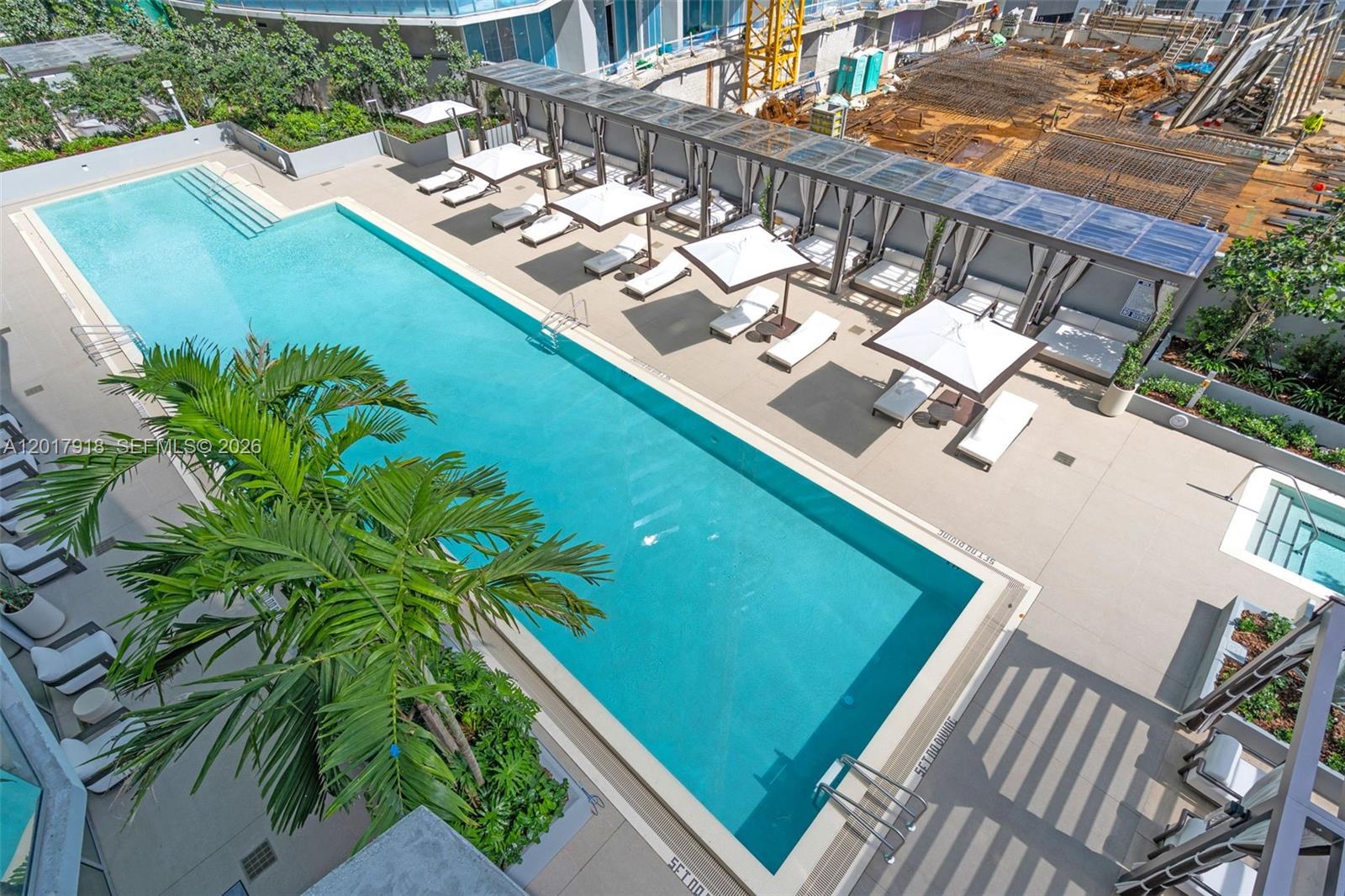 77 SE 5th #1601 Miami, FL 33131