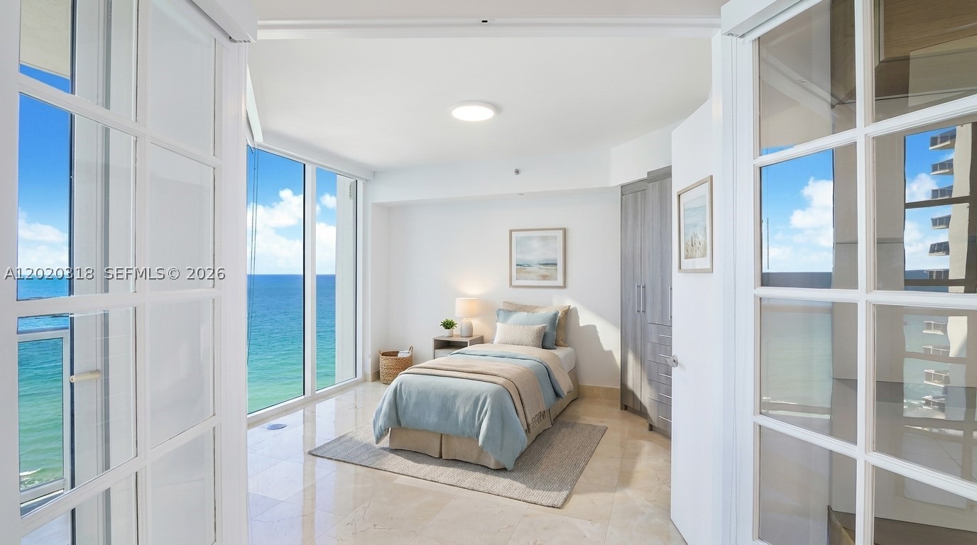 image Ocean One21
