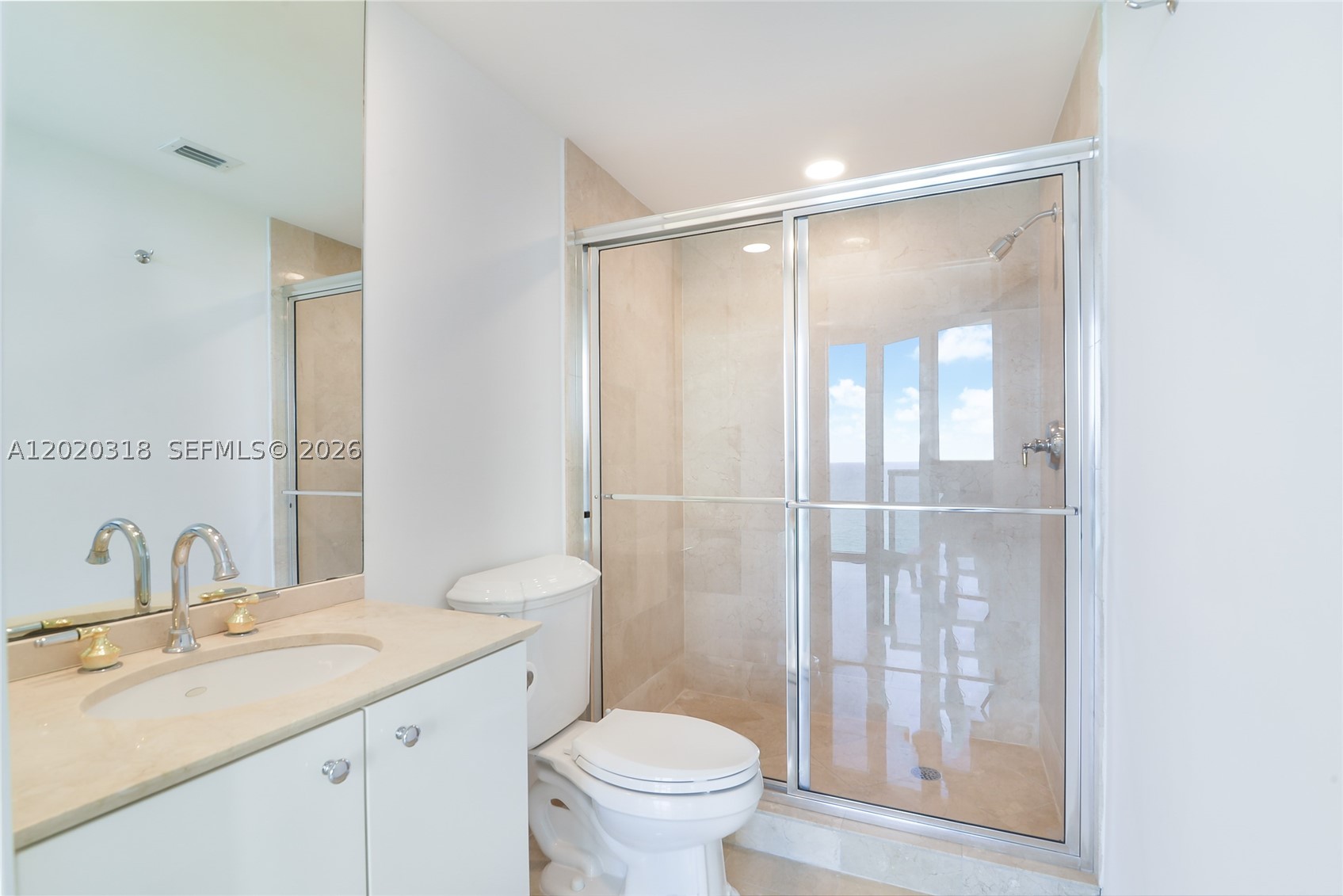 image Ocean One24