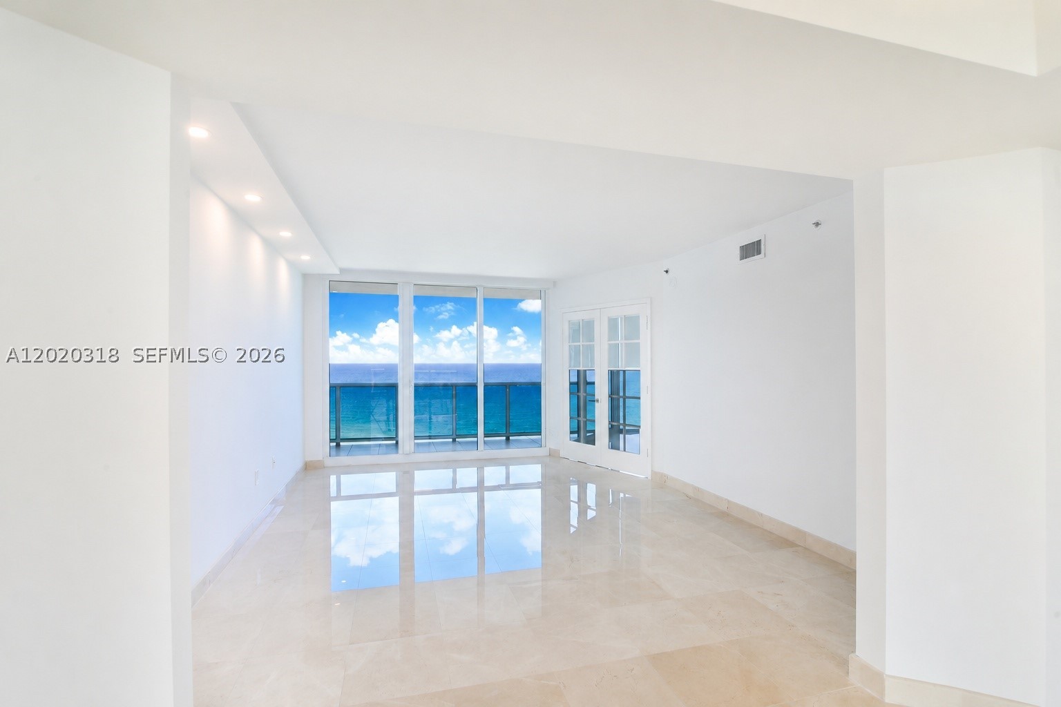 image Ocean One4