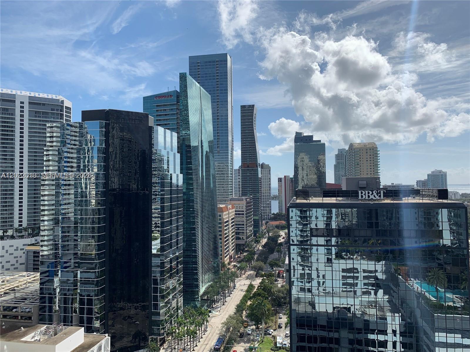 1060 Brickell Ave #2309