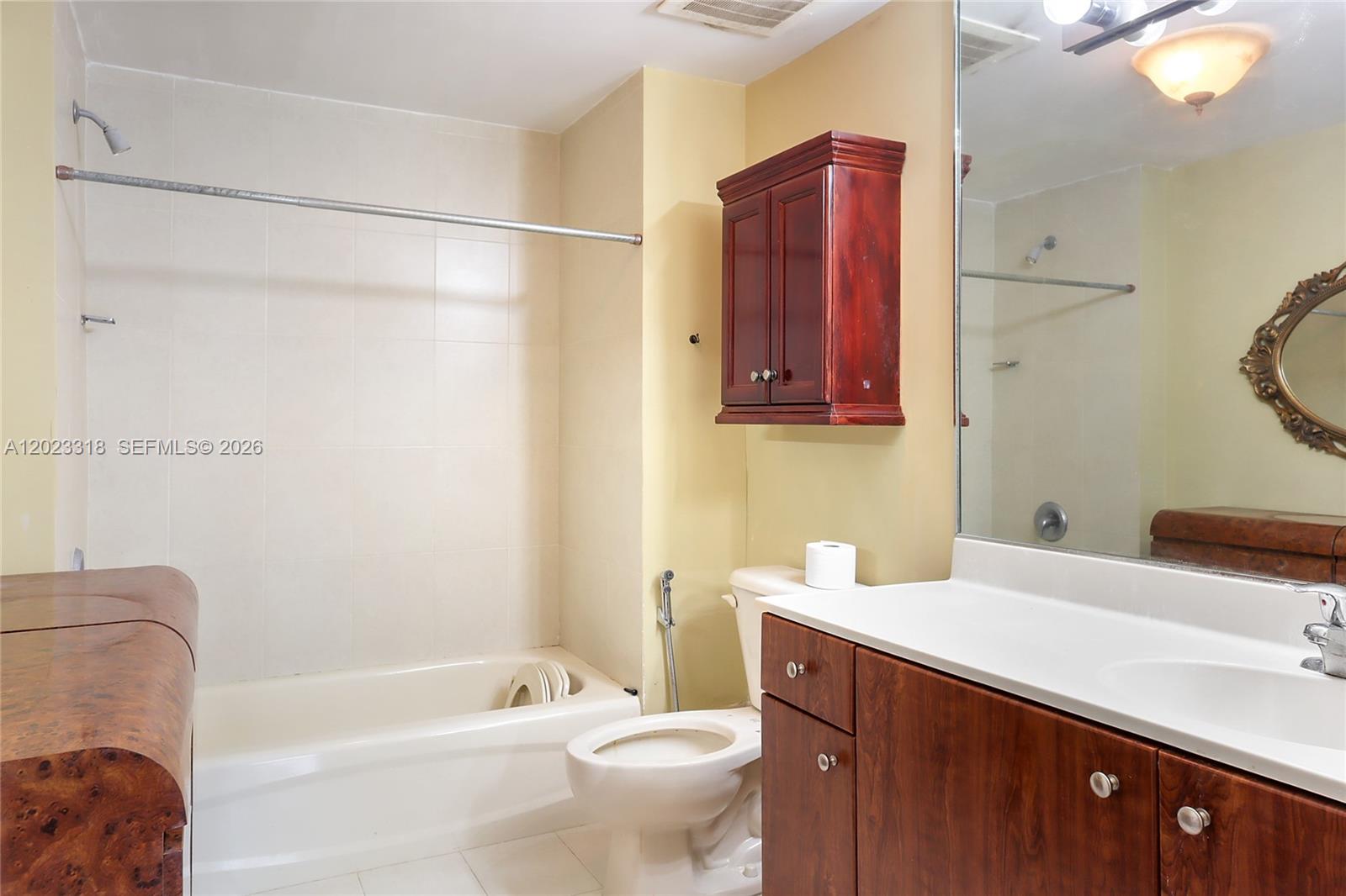 2550 SW 27th Ave #301 Miami, FL 33133