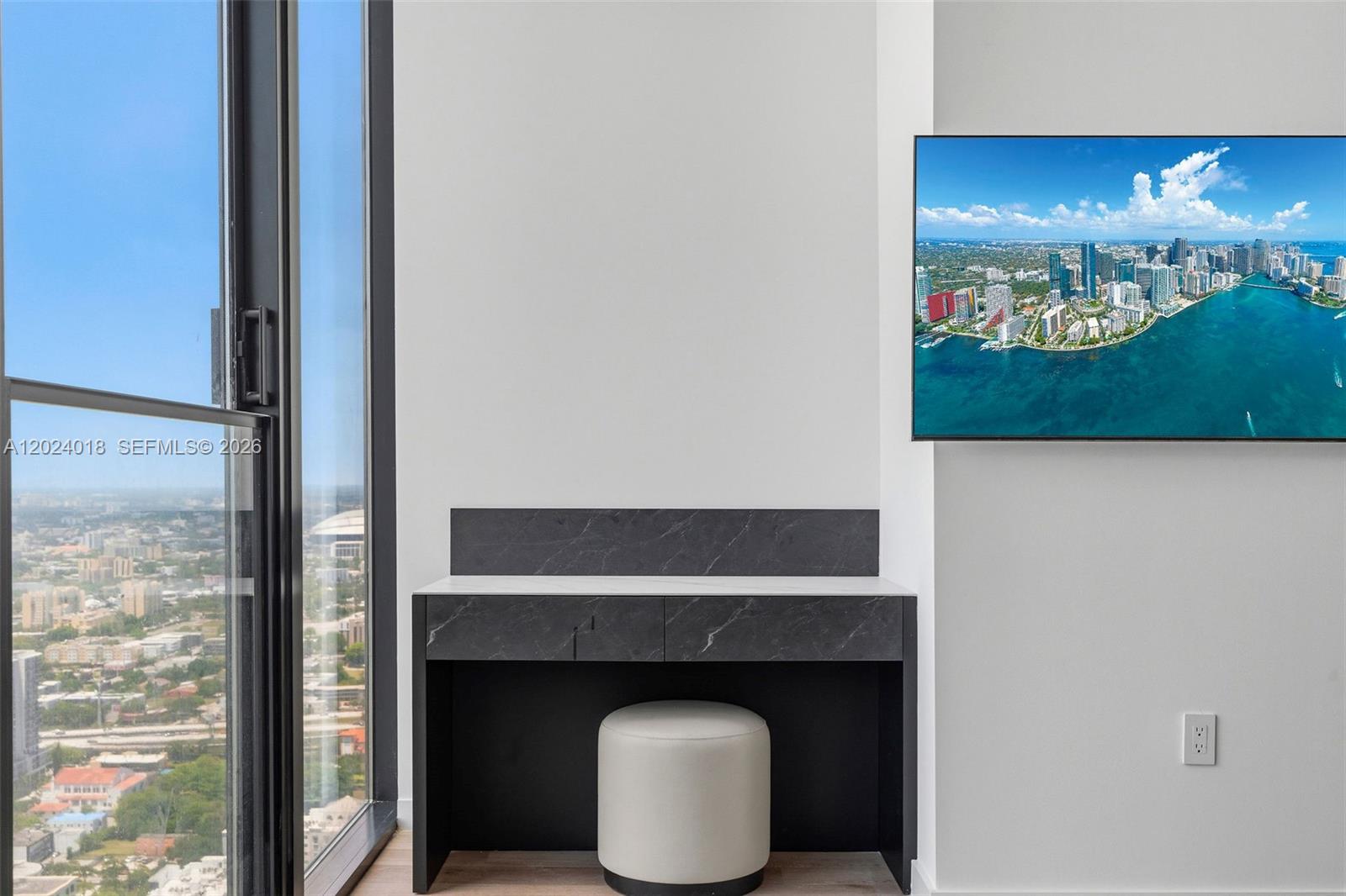 20 NE 11th 20th Ne 11th St #4504 Miami, FL 33132