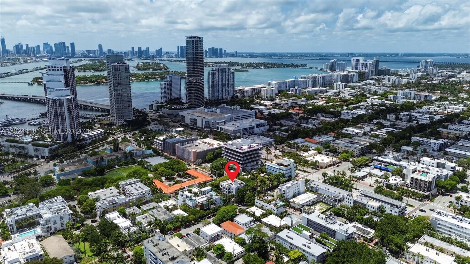 900 4th St #6 Miami Beach, FL 33139