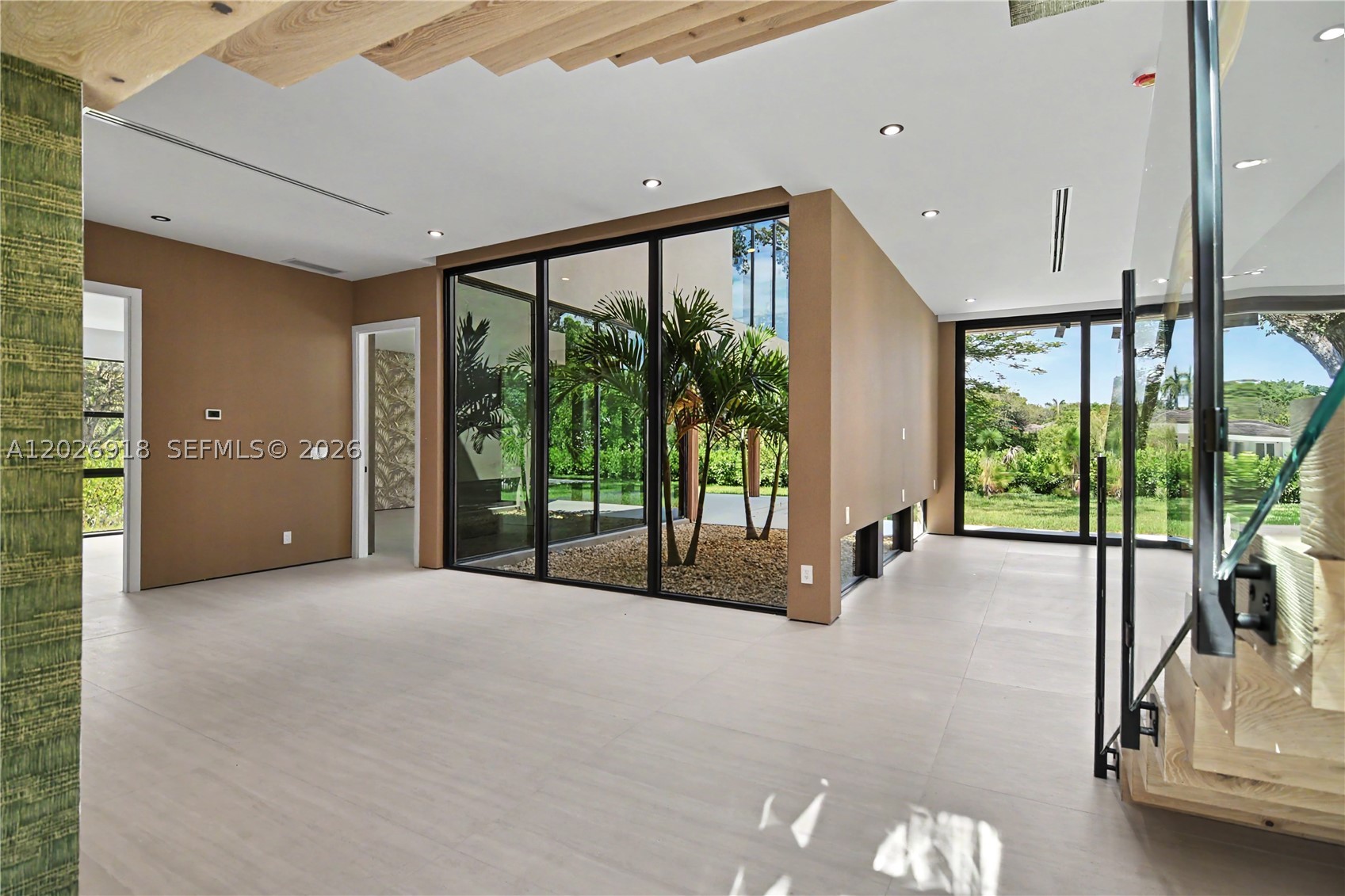 11920 SW 69th Ct Pinecrest, FL 33156