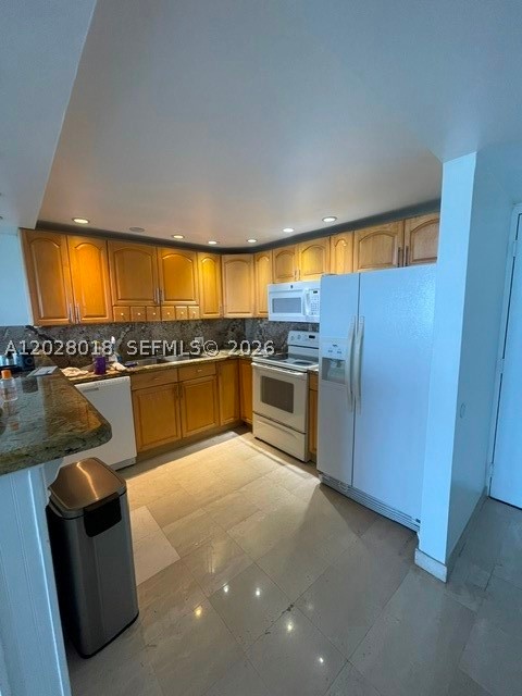 image Arlen House East6