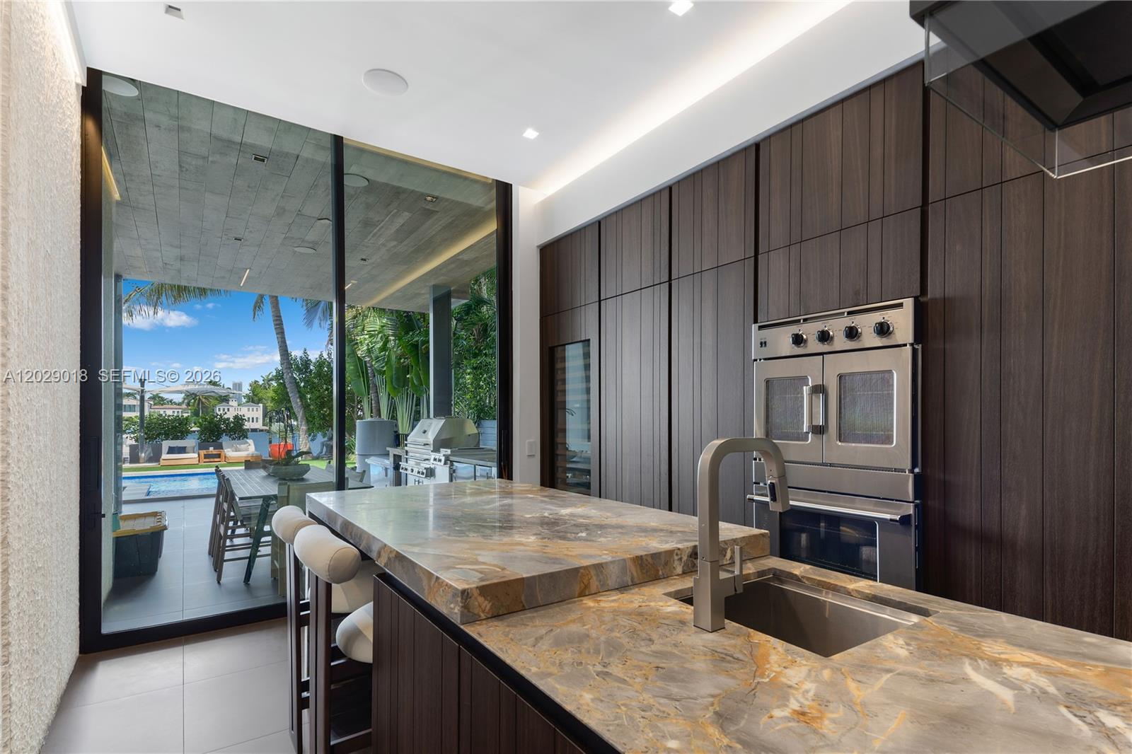 508 W Dilido Dr Miami Beach, FL 33139