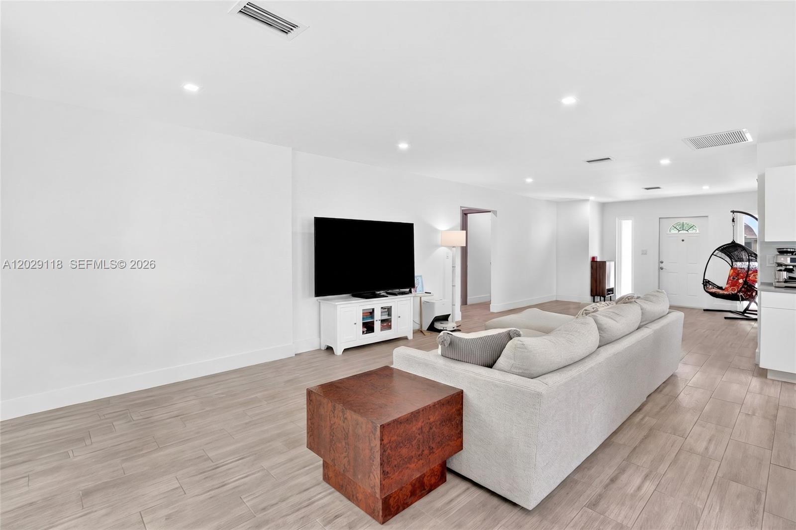 809 Milan Ave Coral Gables, FL 33134
