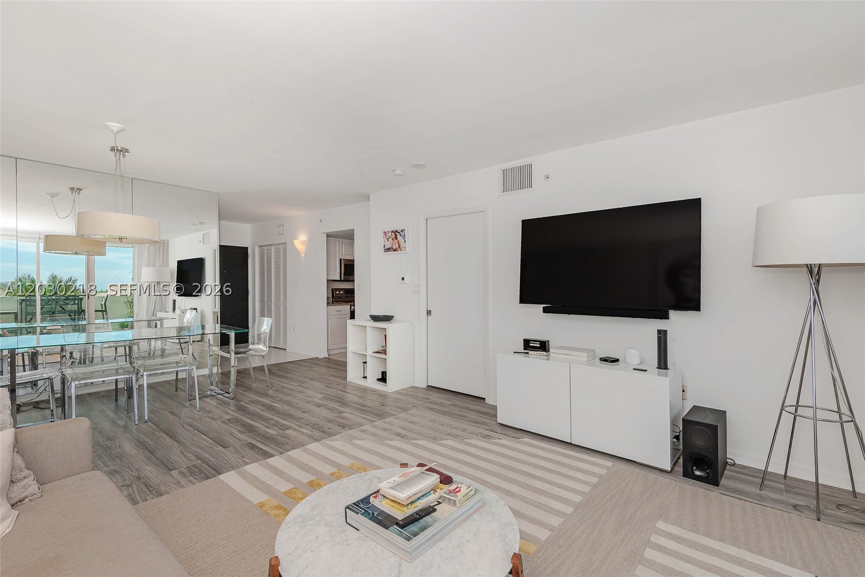 90 Alton Rd #607 Miami Beach, FL 33139