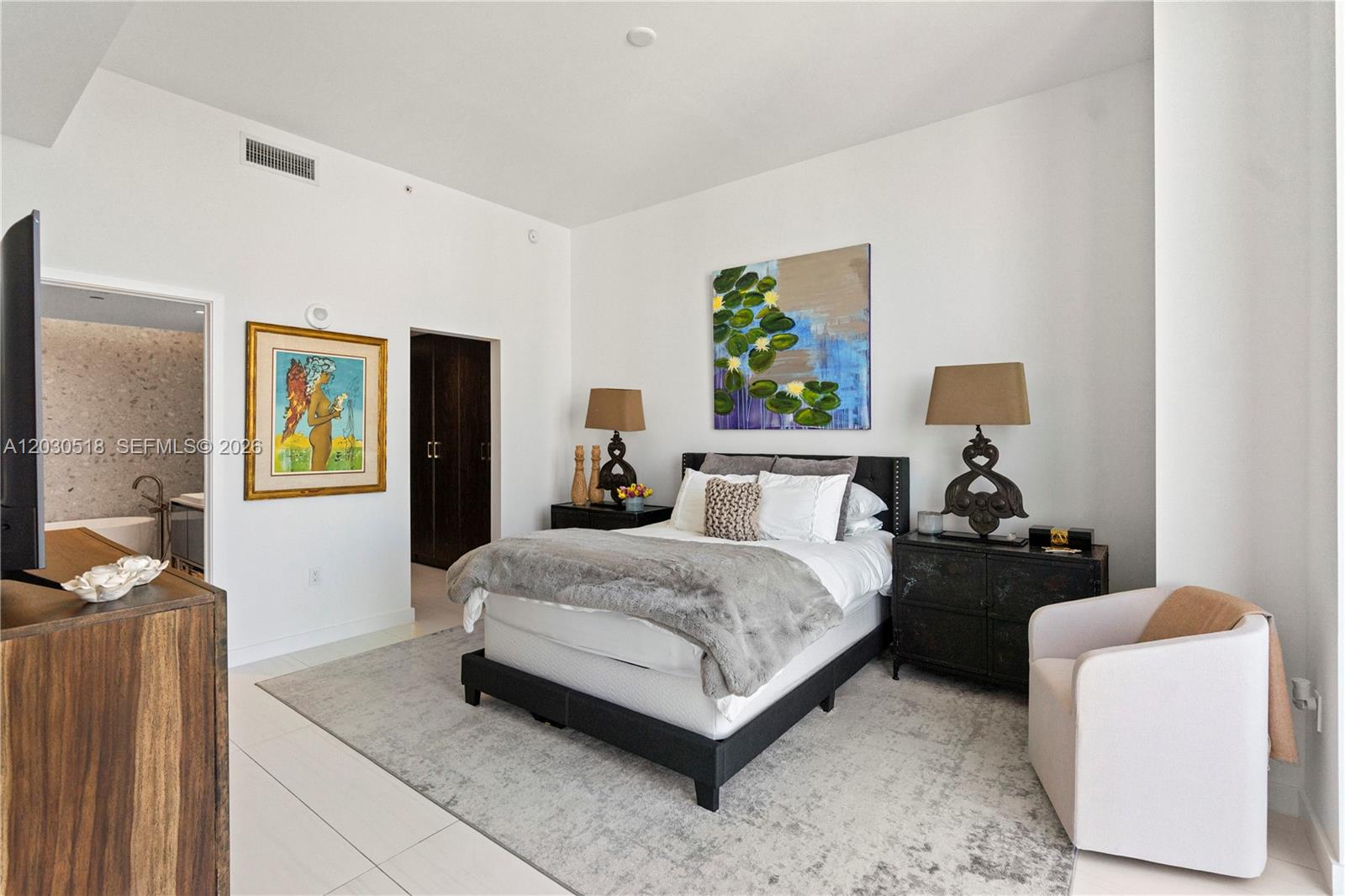 2678 Tigertail #PH4 Miami, FL 33133