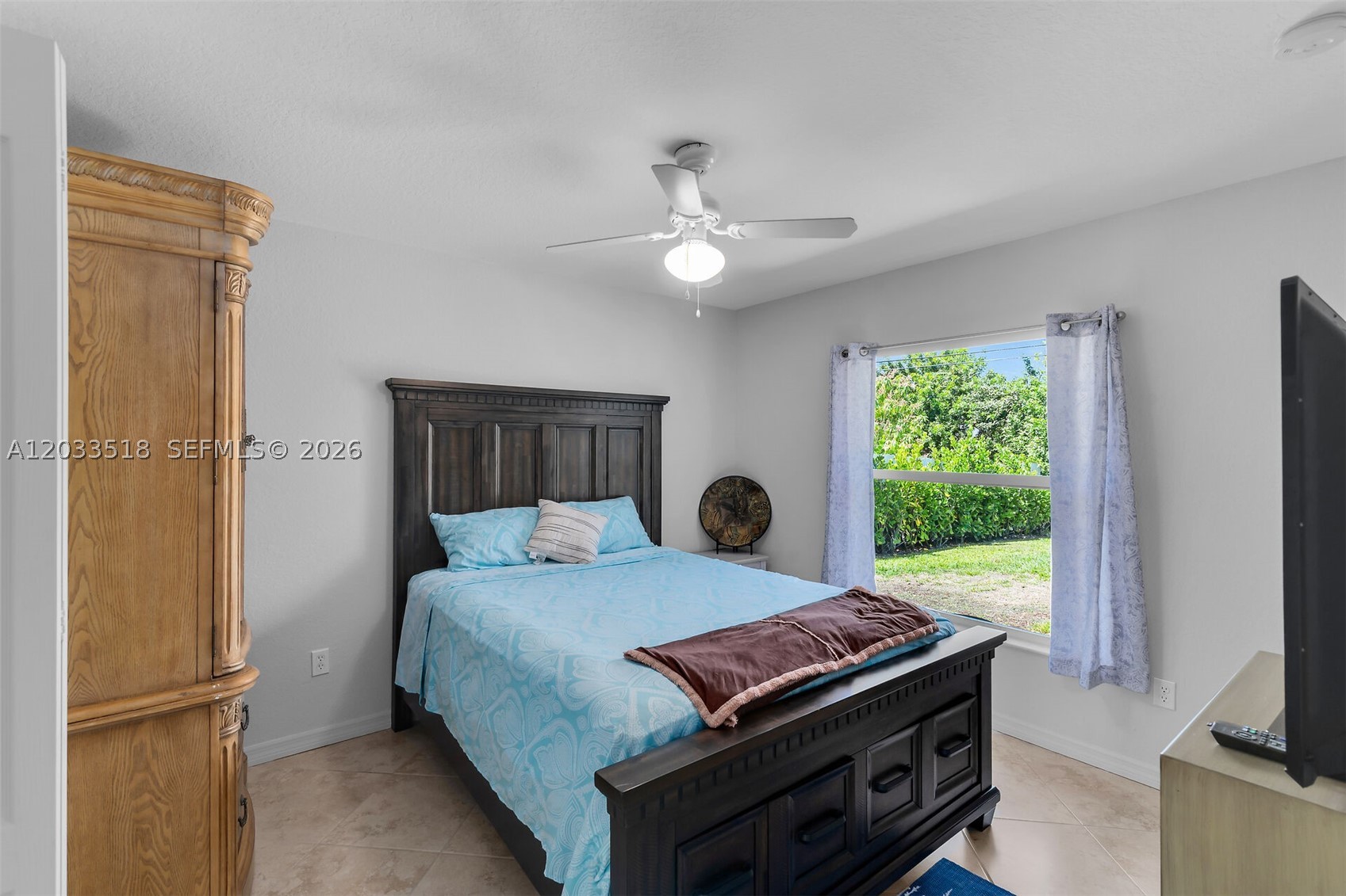 2009 SW 36th Ter Cape Coral, FL 33914