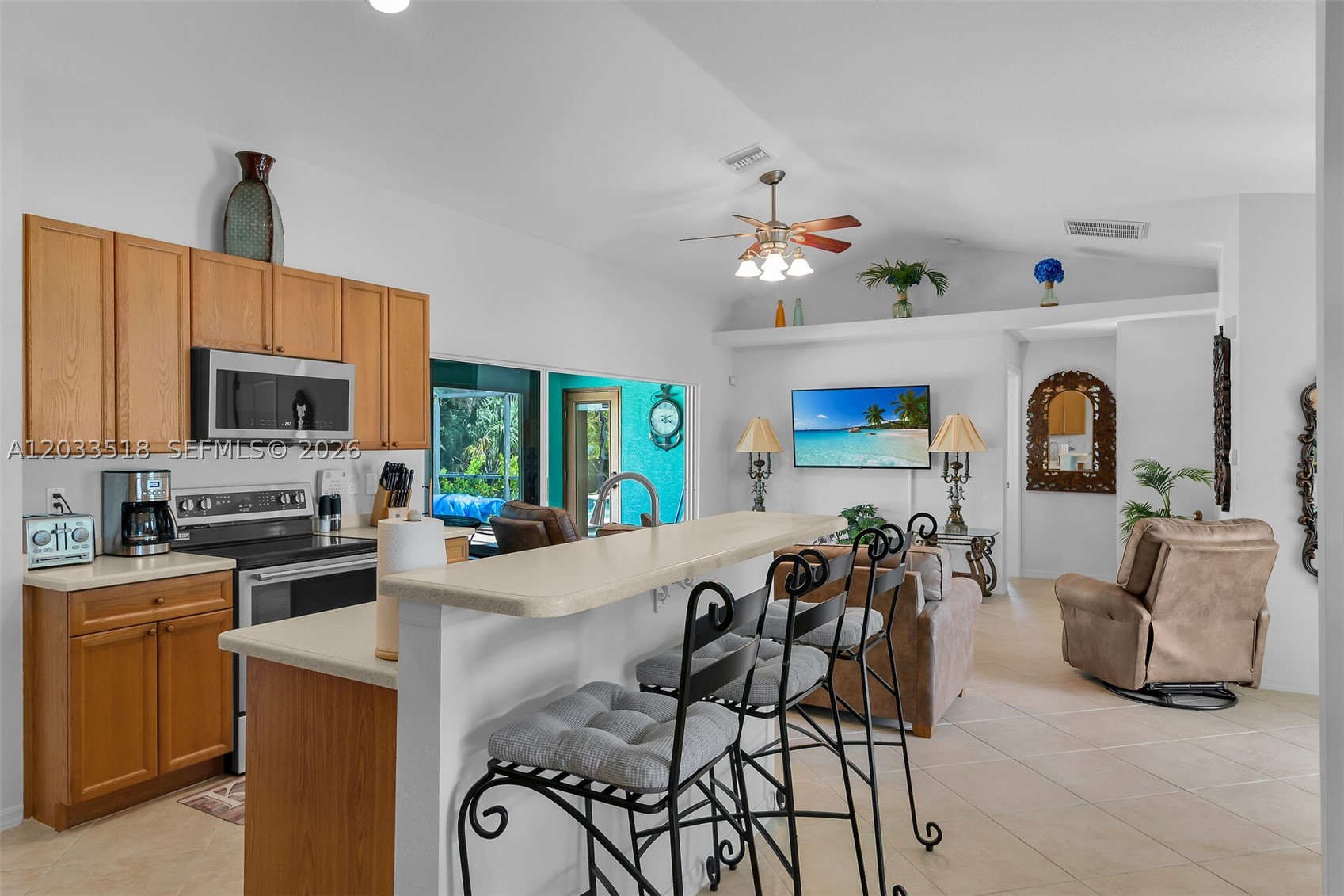 2009 SW 36th Ter Cape Coral, FL 33914