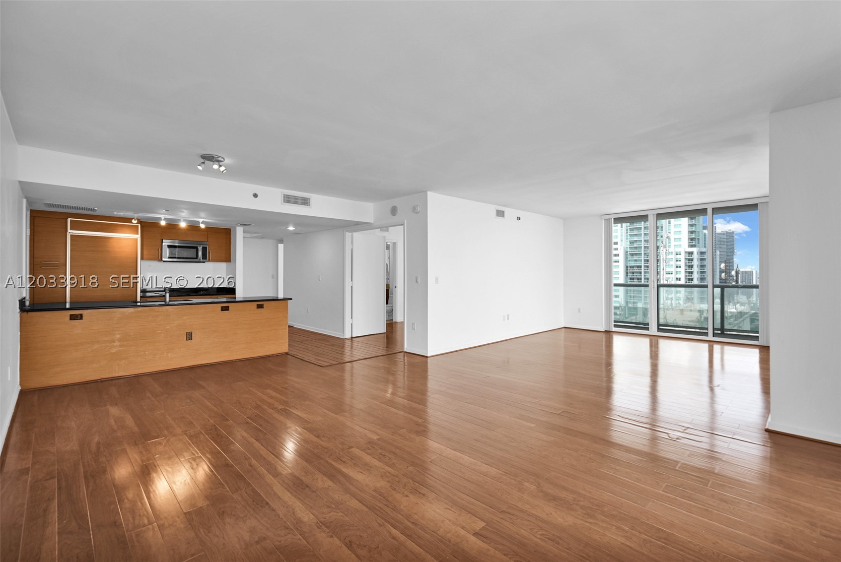 image 50 Biscayne10