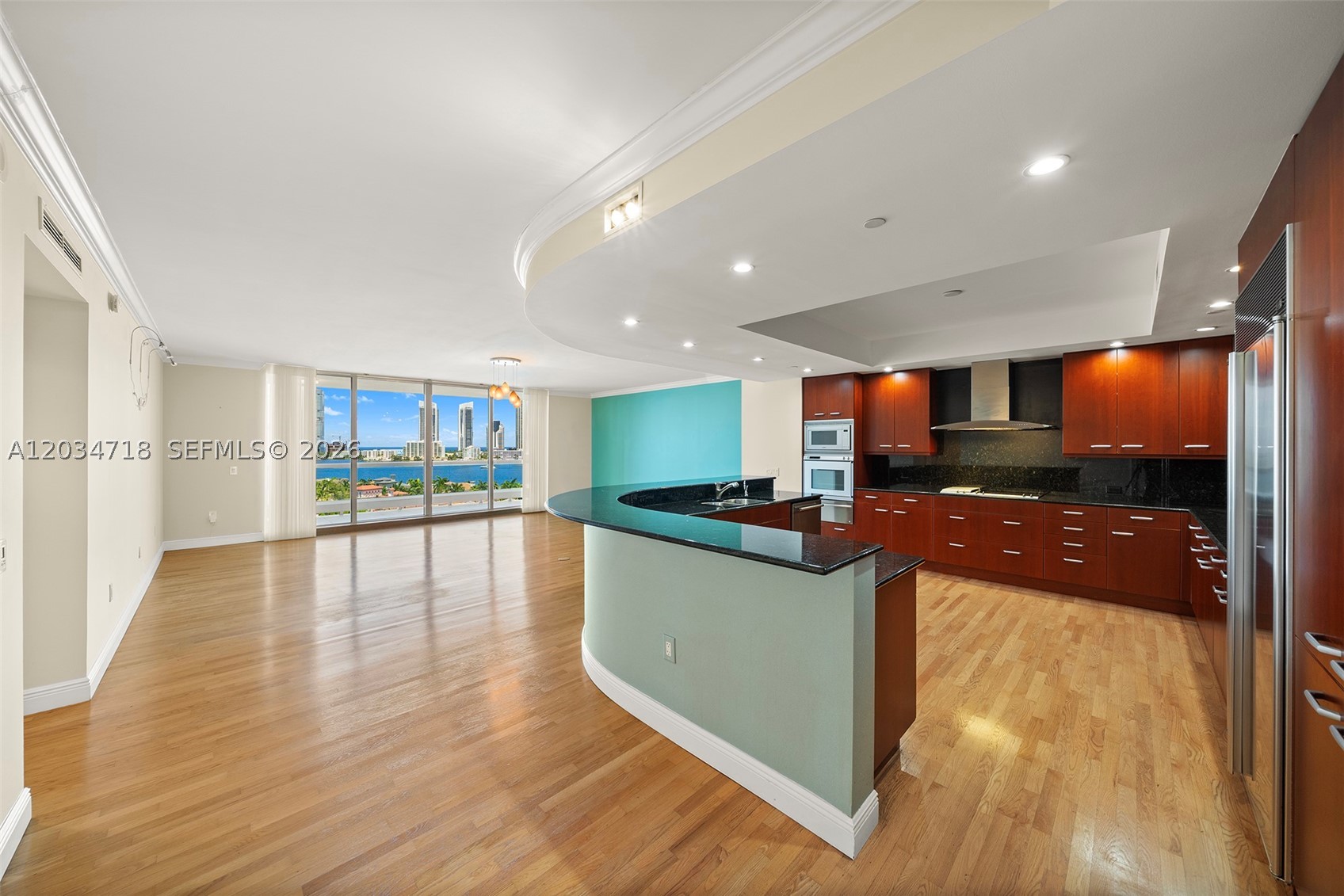 6000 Island Blvd #1002 Aventura, FL 33160
