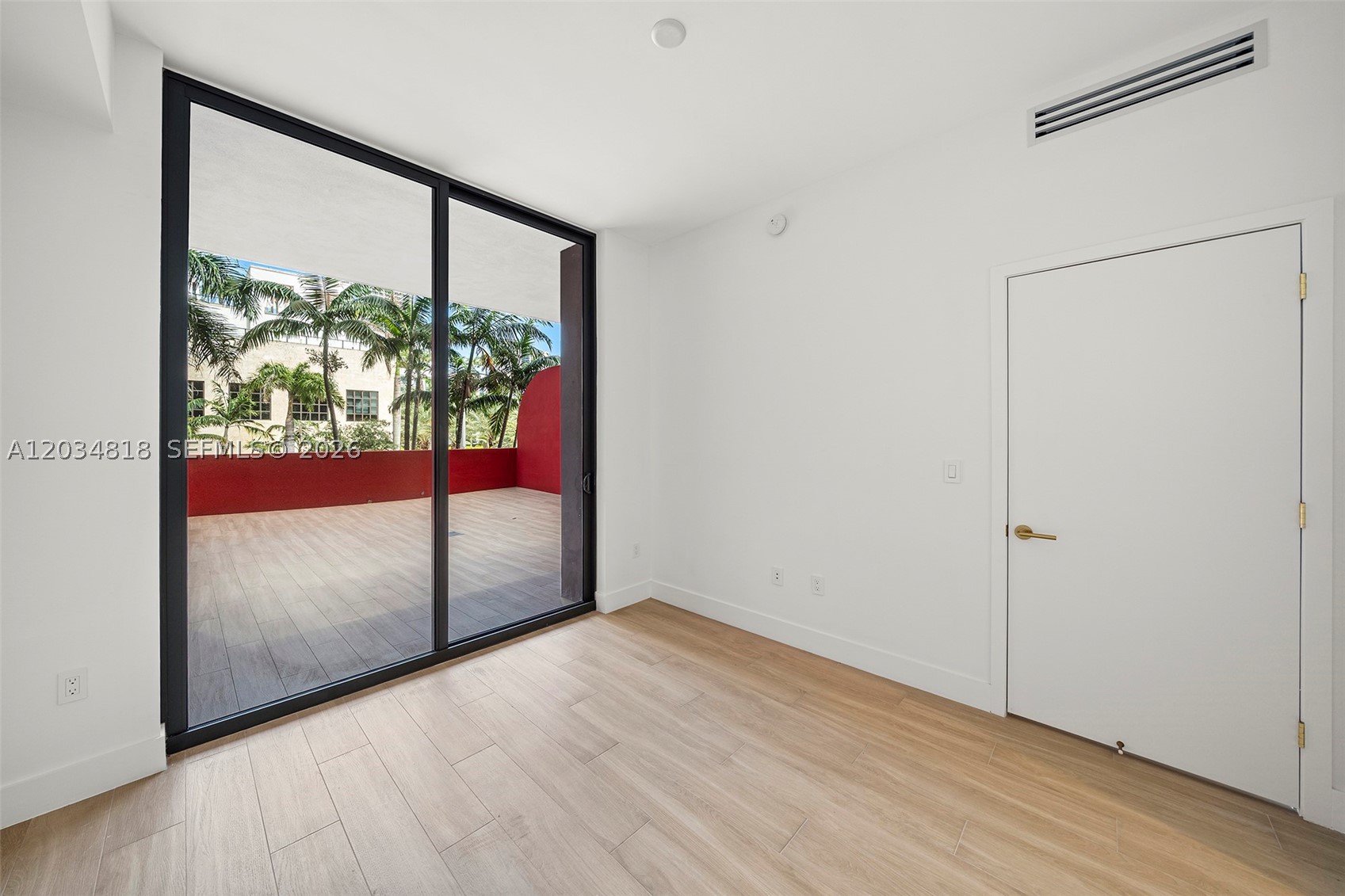 image The Standard Residences Midtown Miami14