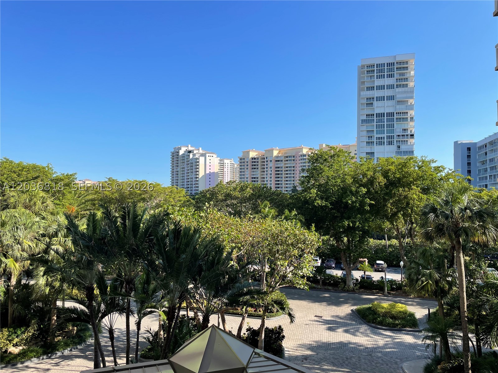 image Towers of Key Biscayne21