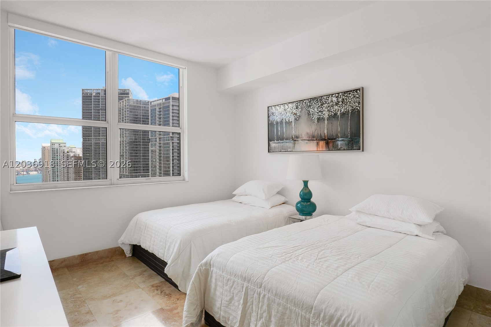 image Brickell on the River North14