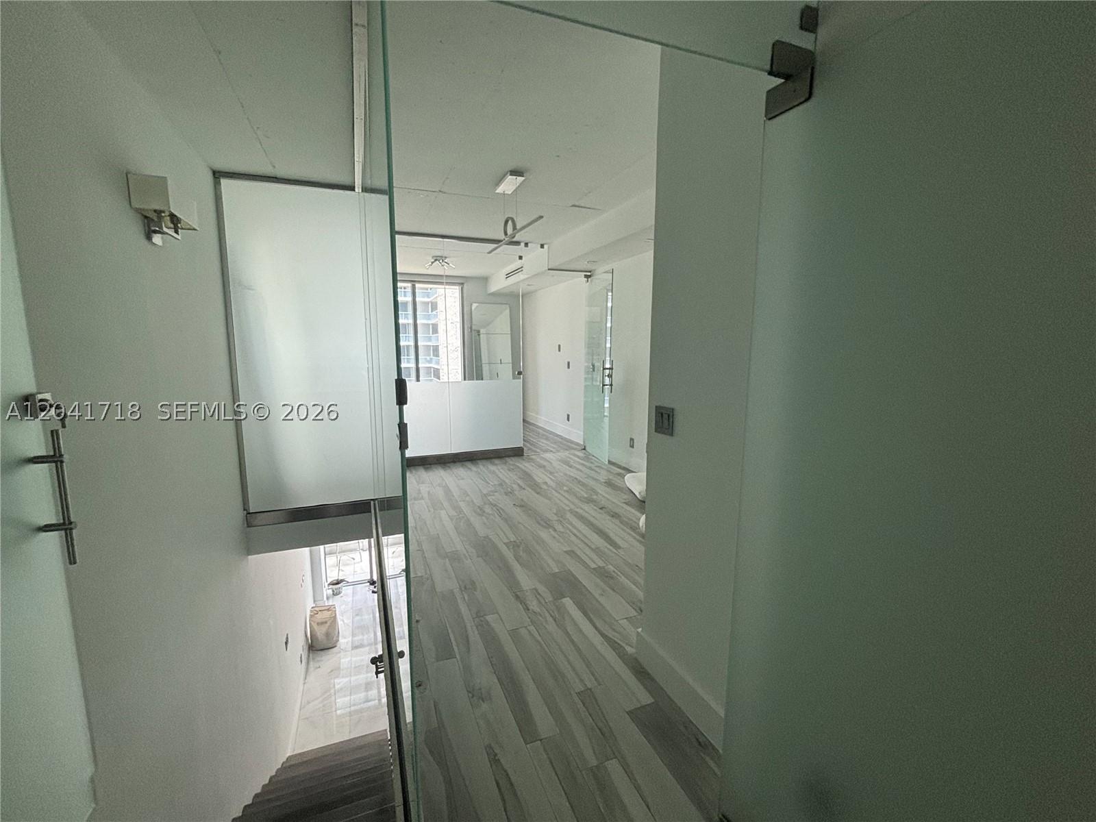 690 SW 1st Ct #2124 Miami, FL 33130