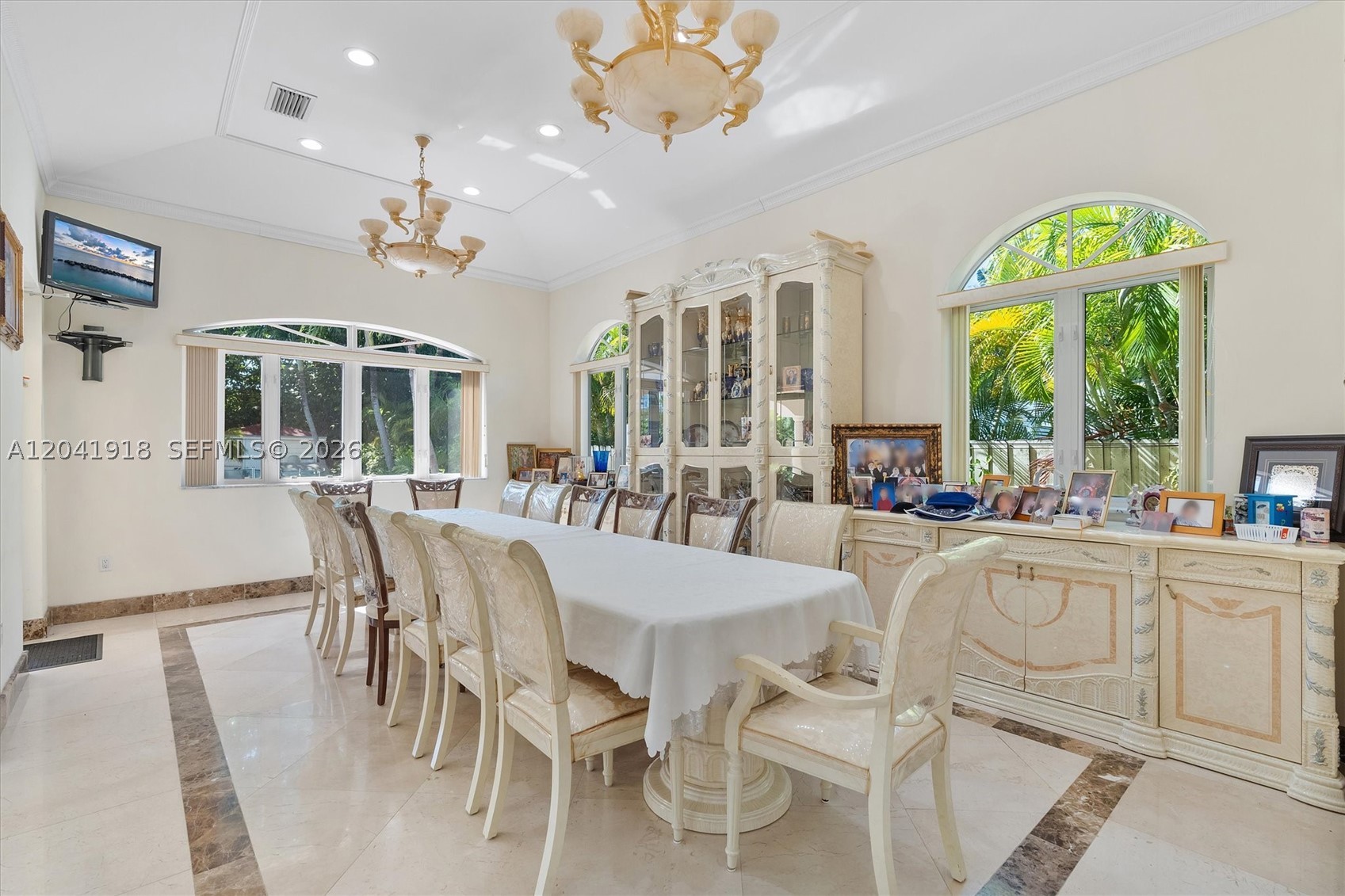 3765 Prairie Ave #3765 Miami Beach, FL 33140