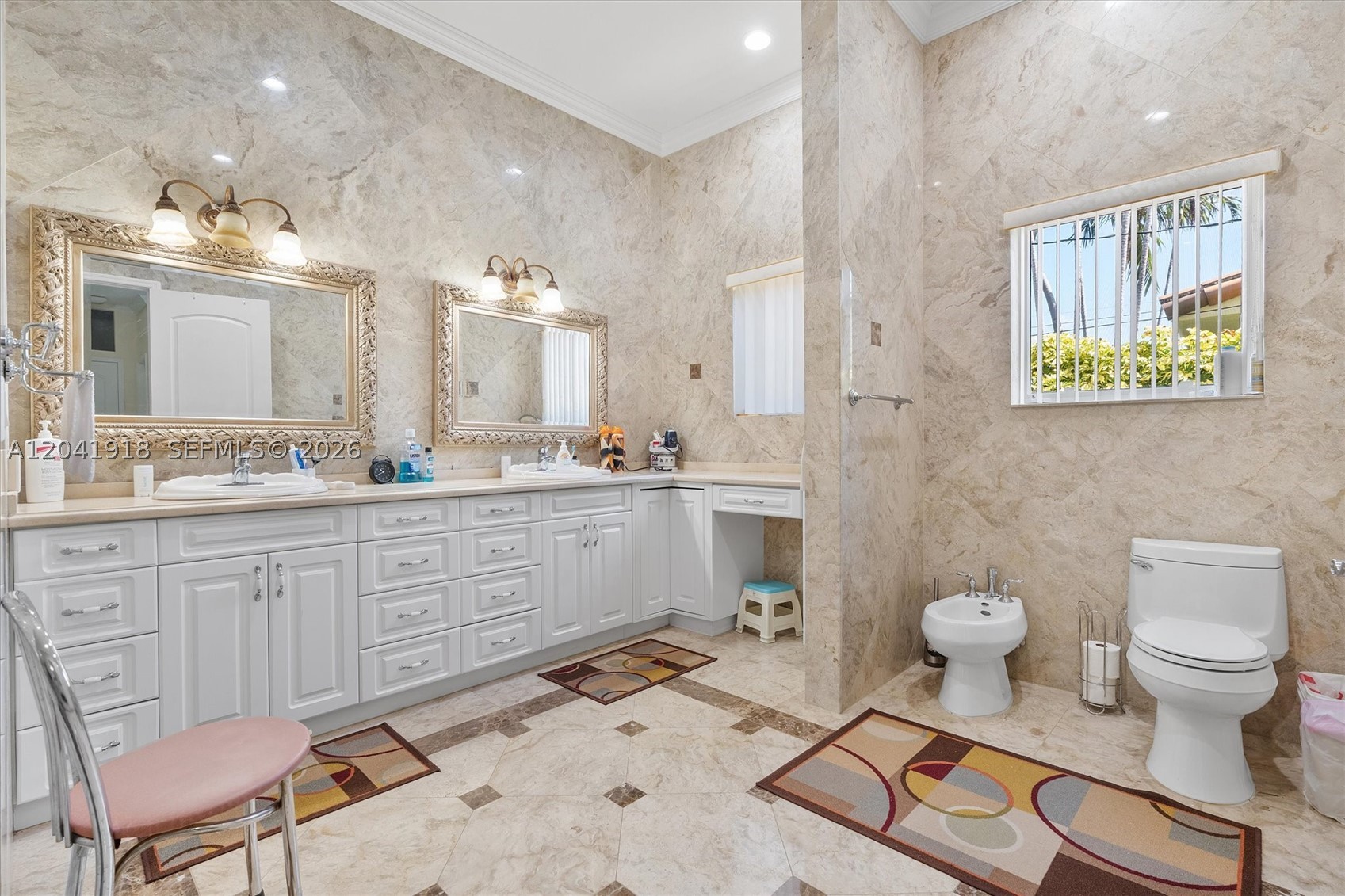 3765 Prairie Ave #3765 Miami Beach, FL 33140
