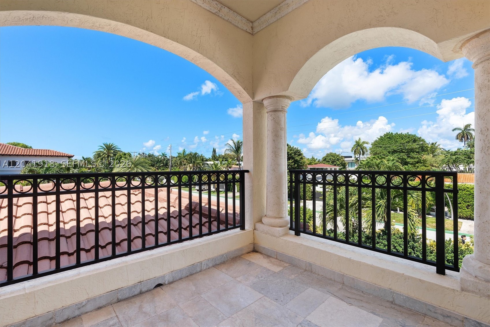 3765 Prairie Ave #3765 Miami Beach, FL 33140