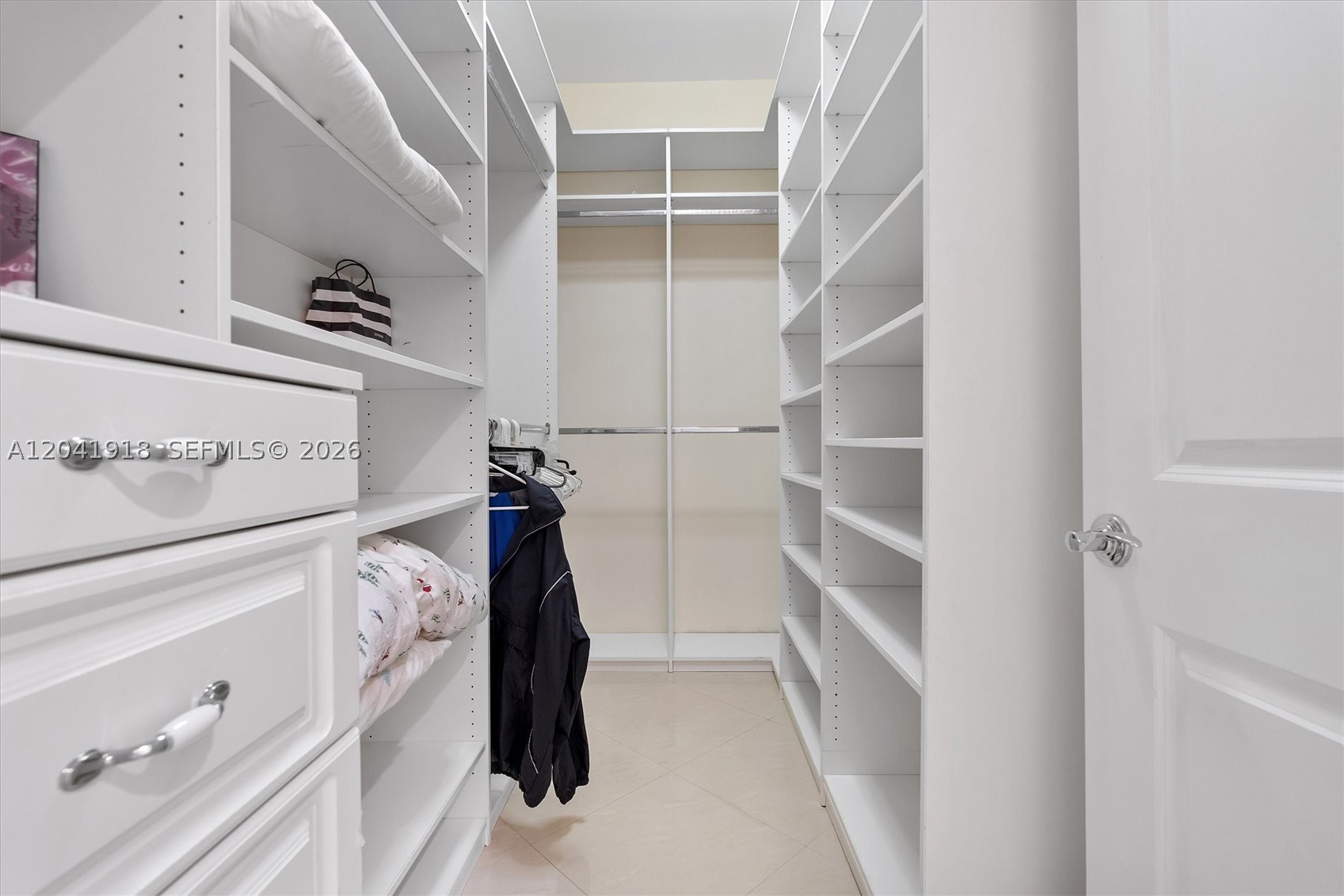 3765 Prairie Ave #3765 Miami Beach, FL 33140