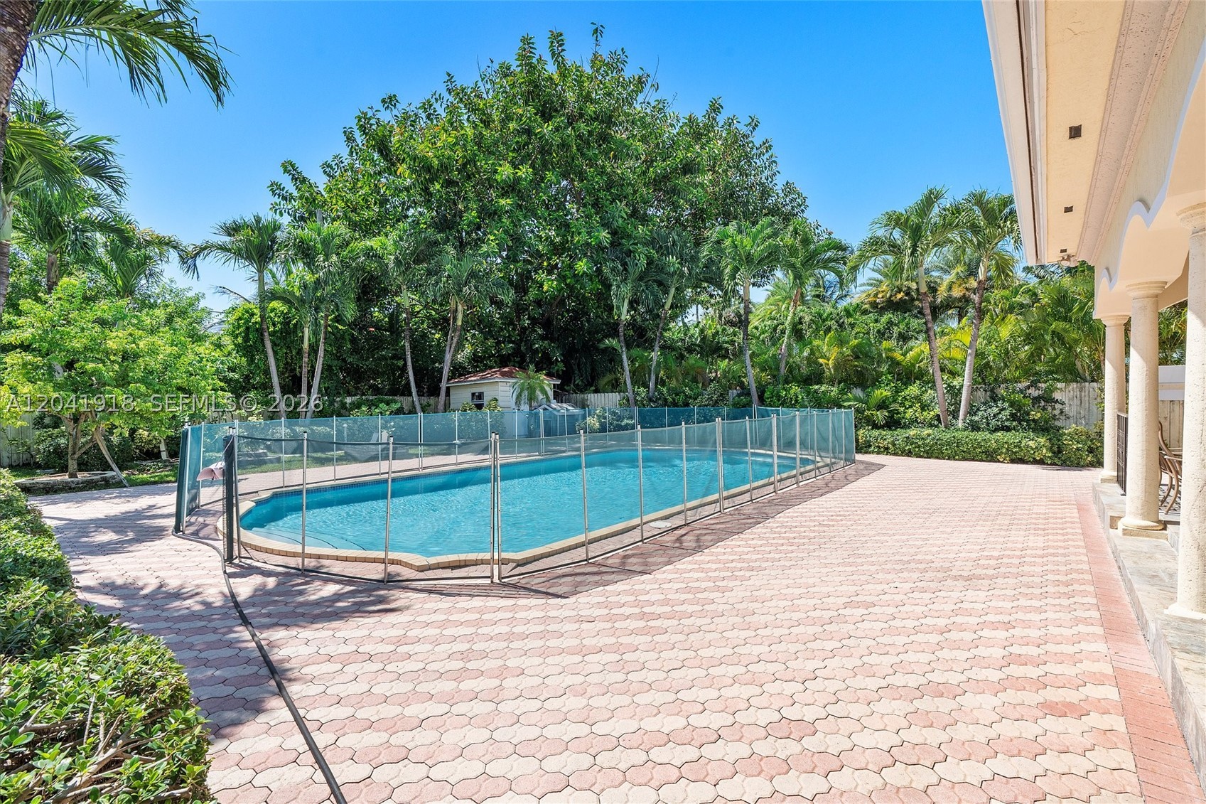 3765 Prairie Ave #3765 Miami Beach, FL 33140