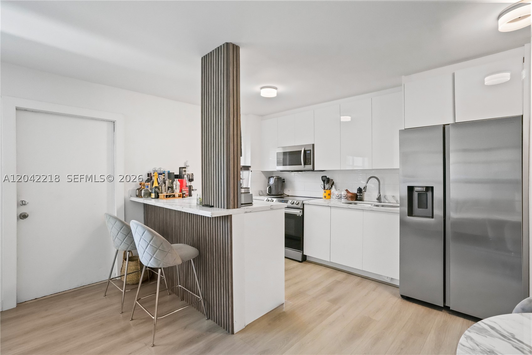 1614 West Ave #203 Miami Beach, FL 33139