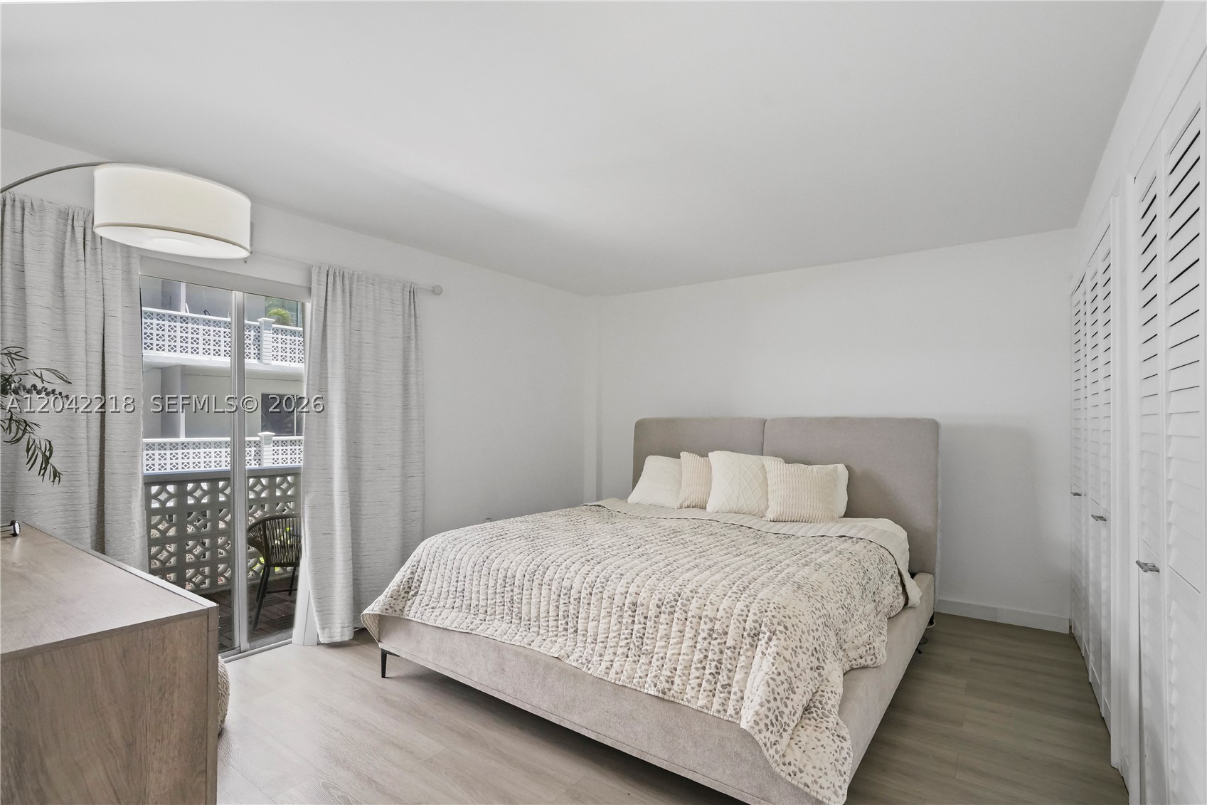 1614 West Ave #203 Miami Beach, FL 33139