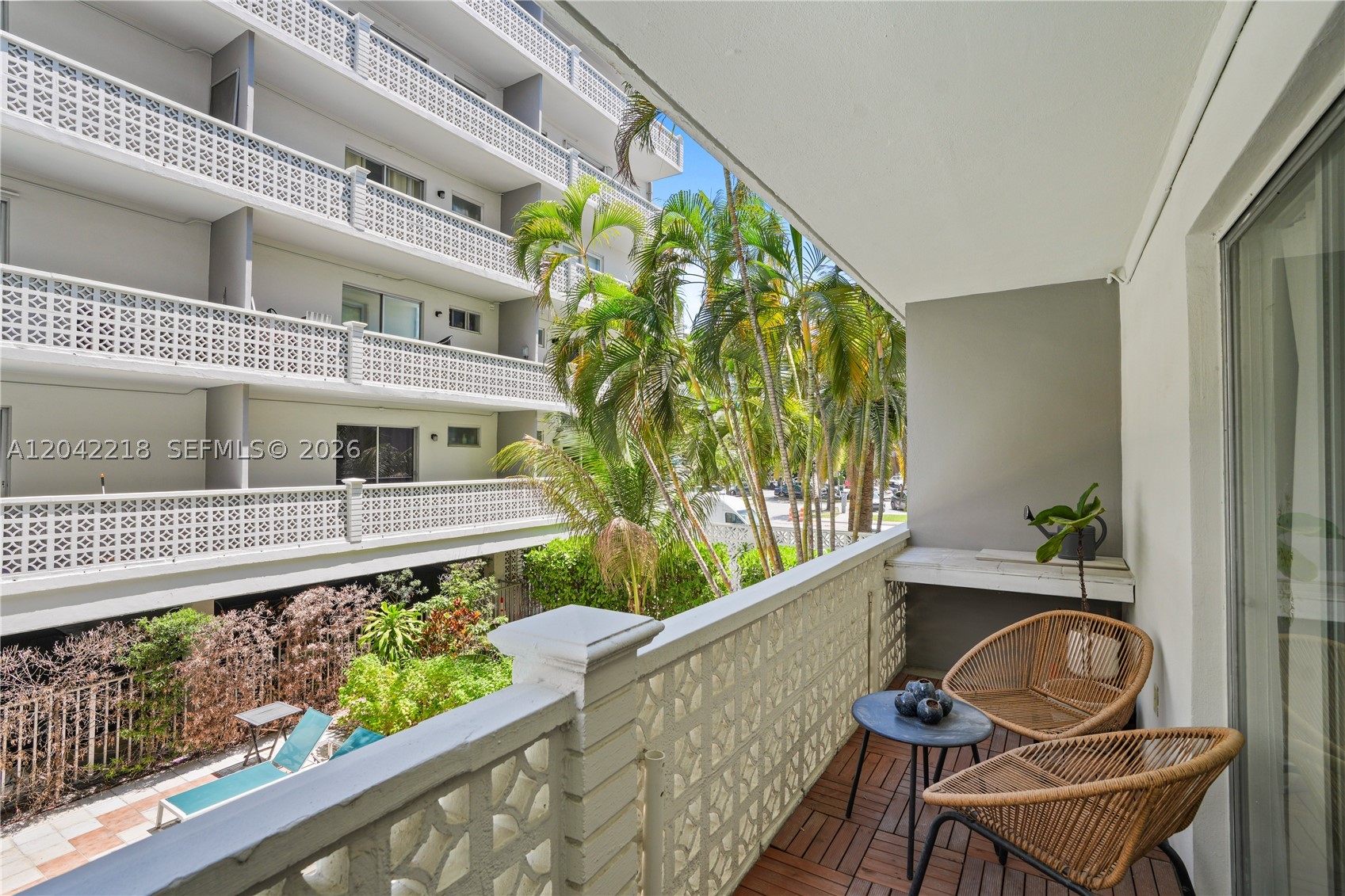1614 West Ave #203 Miami Beach, FL 33139
