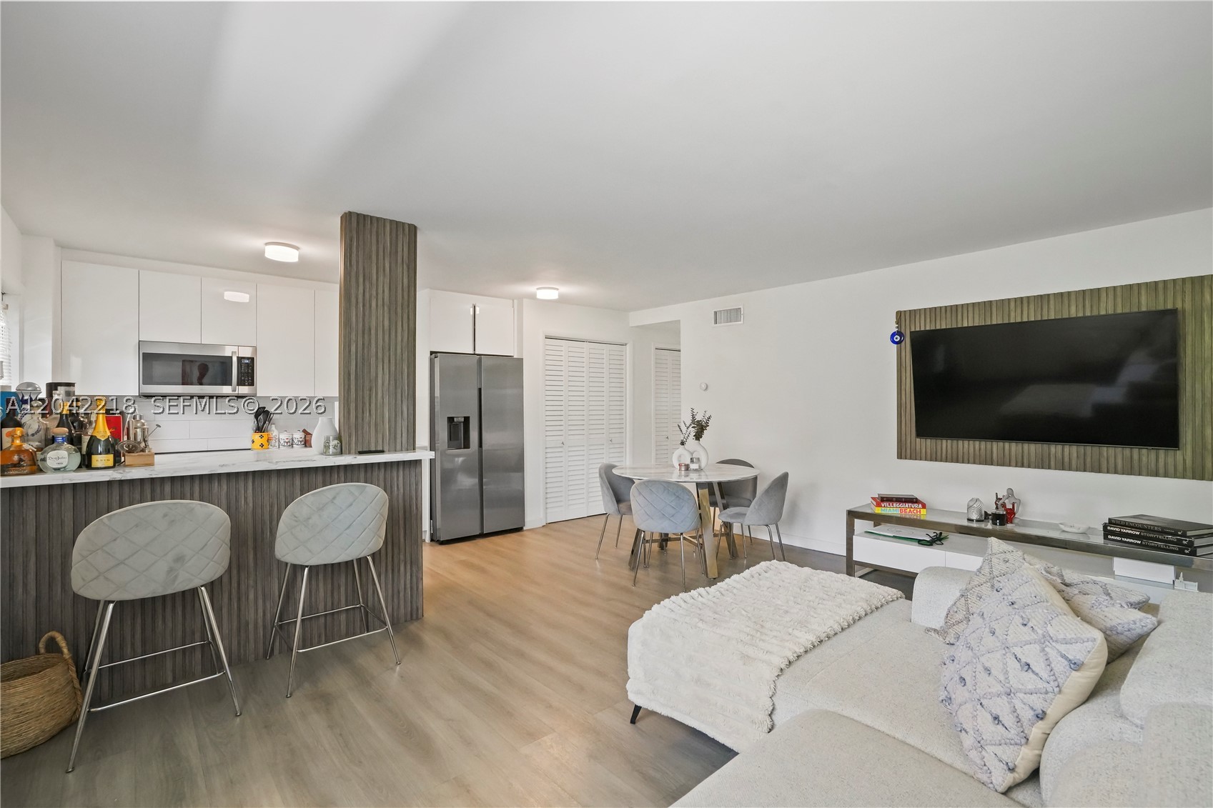 1614 West Ave #203 Miami Beach, FL 33139