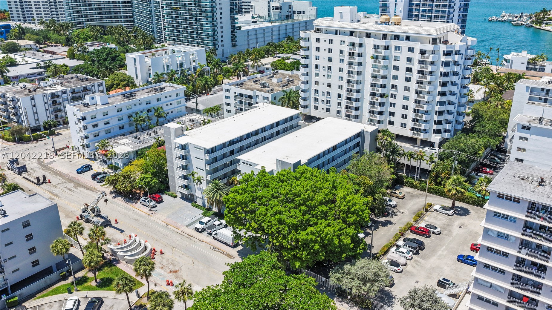 1614 West Ave #203 Miami Beach, FL 33139