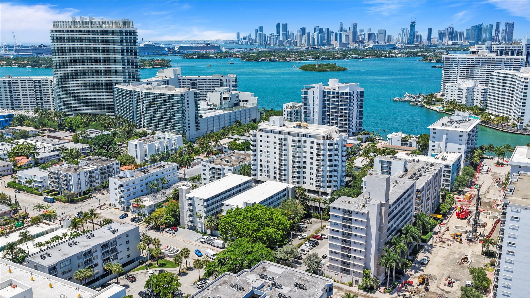 1614 West Ave #203 Miami Beach, FL 33139
