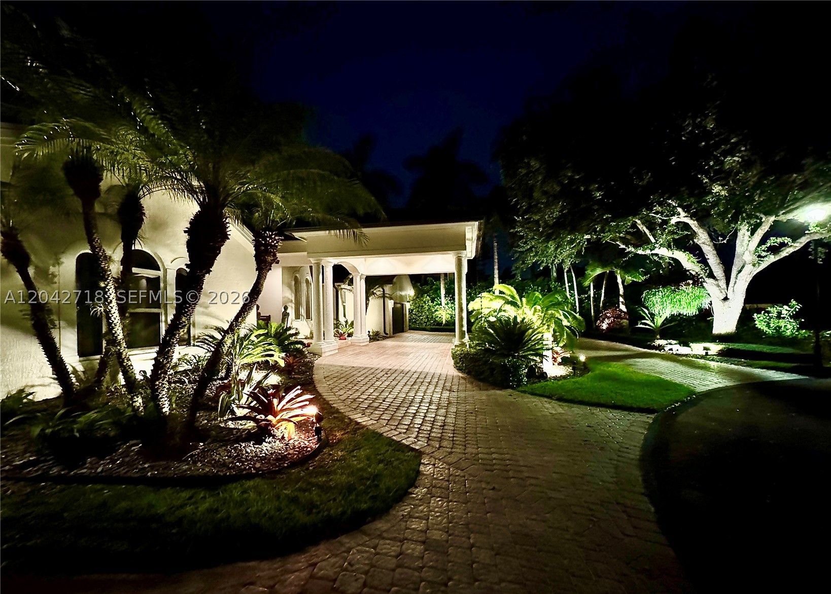 9662 SW 123rd St Miami, FL 33176