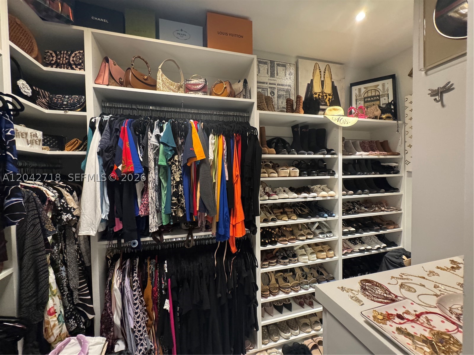 9662 SW 123rd St Miami, FL 33176