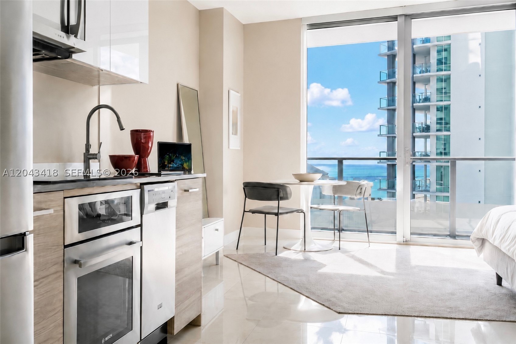 image Brickell House3