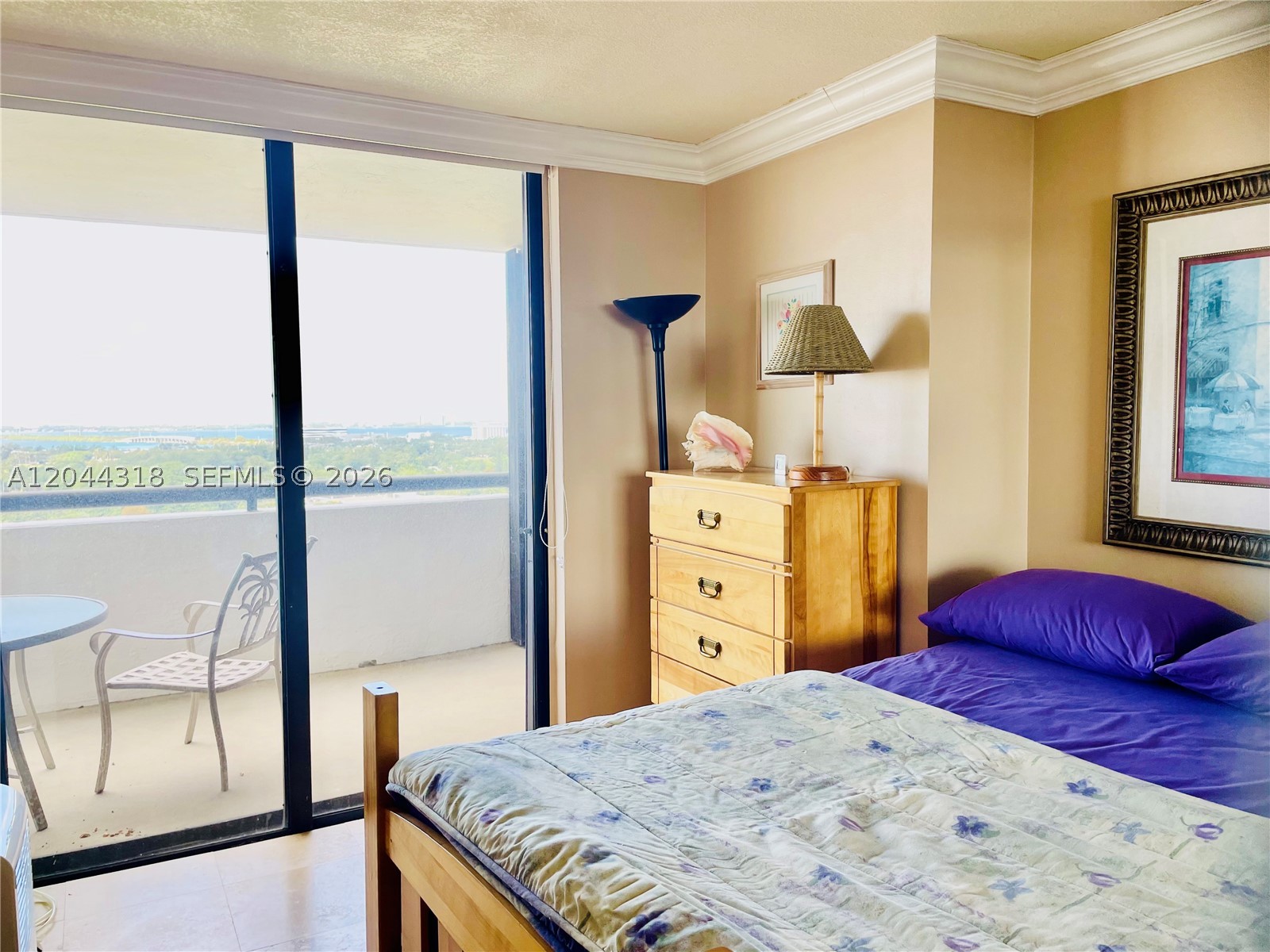 2555 Collins Ave #2006 Miami Beach, FL 33140