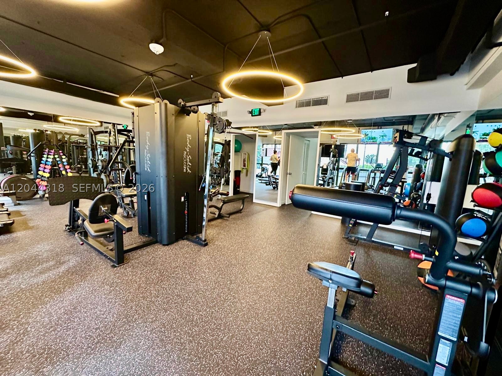 2555 Collins Ave #2006 Miami Beach, FL 33140