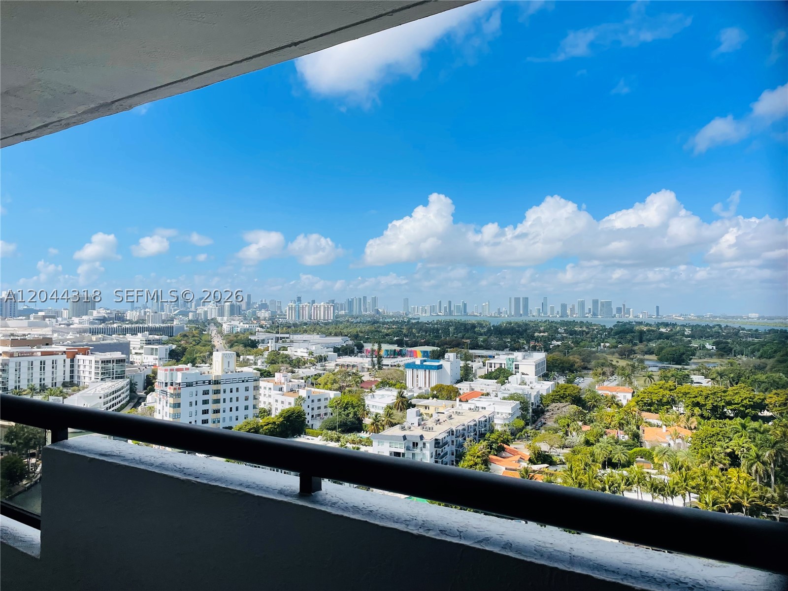 2555 Collins Ave #2006 Miami Beach, FL 33140