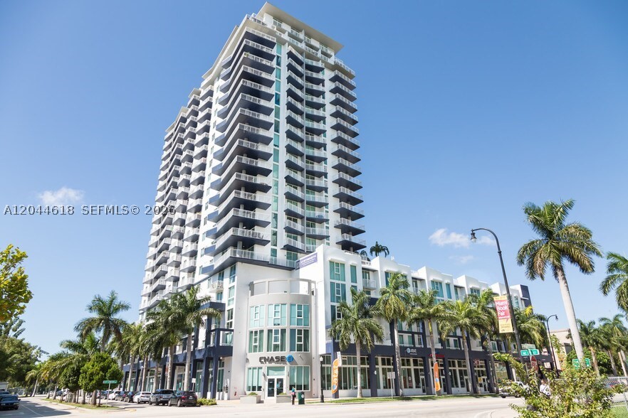 image 1800 Biscayne Plaza0