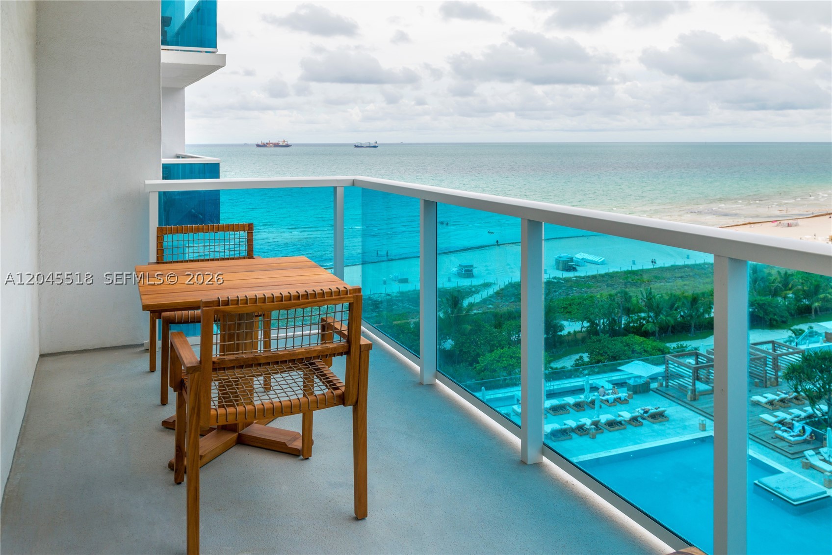image 1 Hotel & Homes South Beach4