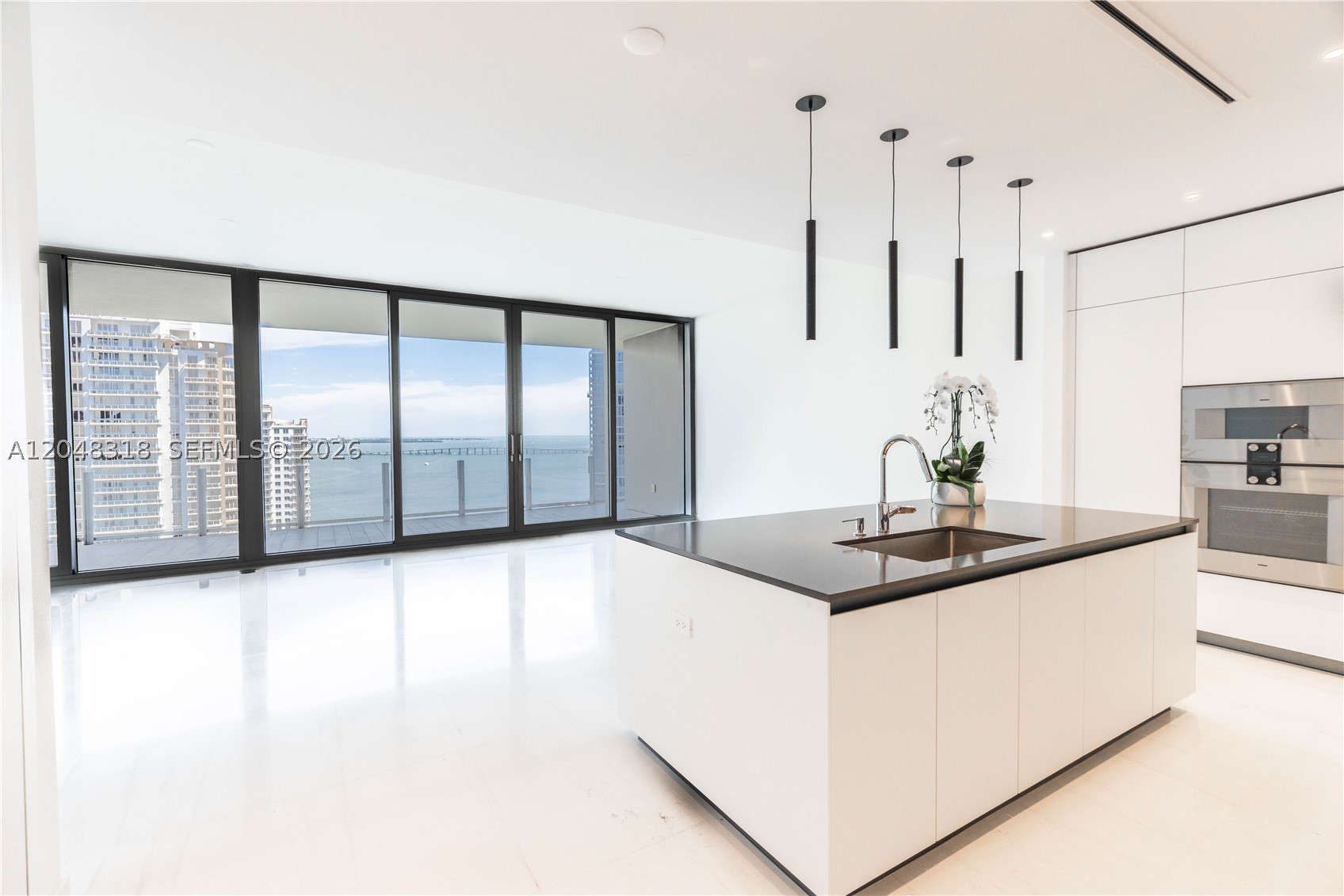 image Aston Martin Residences9
