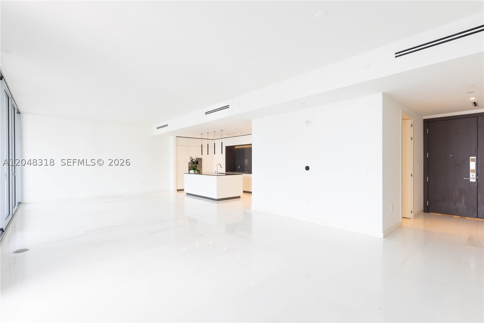 image Aston Martin Residences11