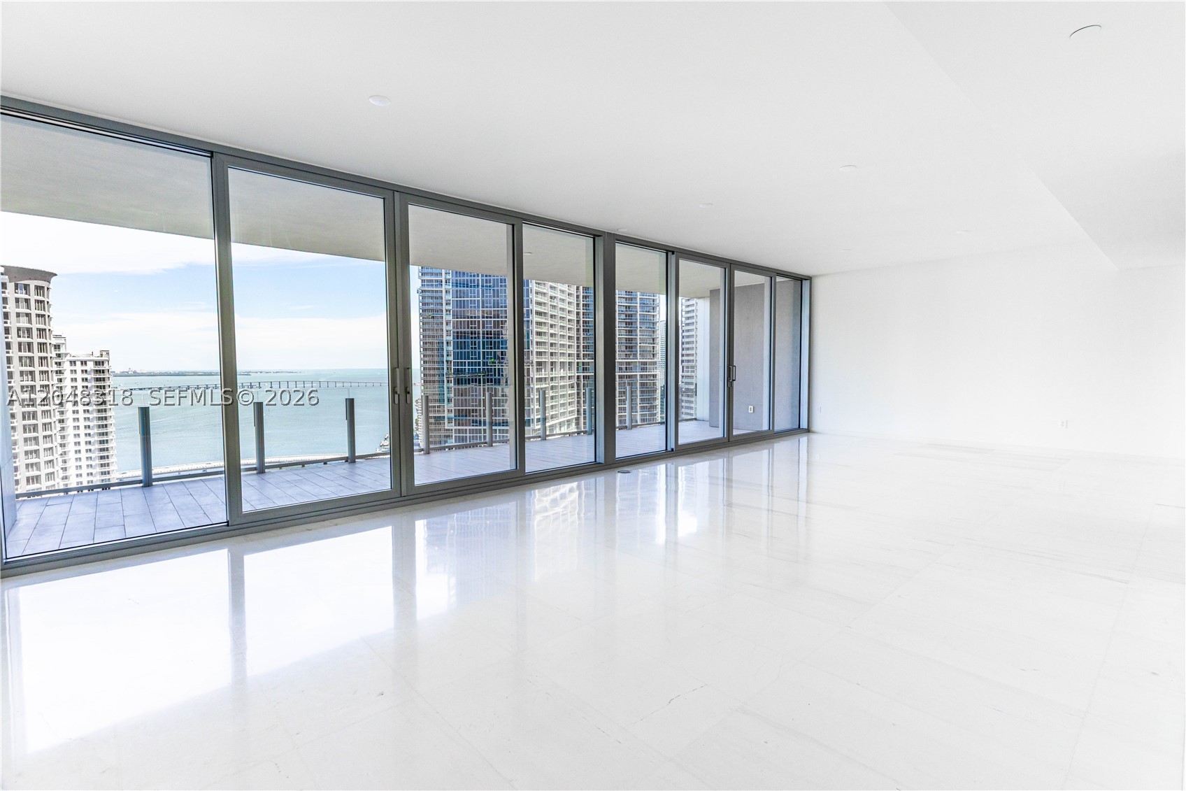 image Aston Martin Residences2